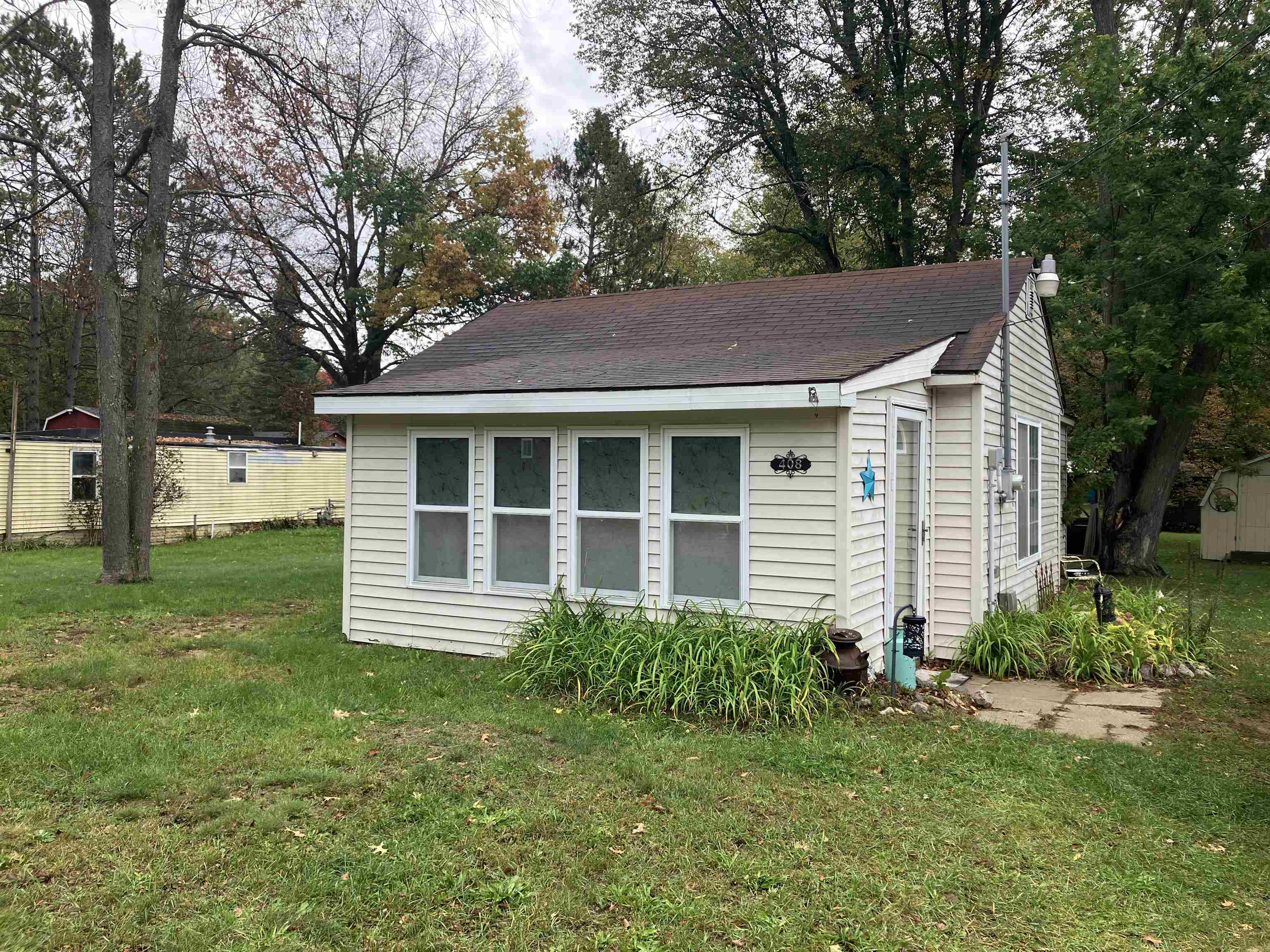 Photo 1 of Single family home for sale at 408 Maple St, Lake, MI 48632 | MLS# 50223594 | Listing updated on 2026-10-02
