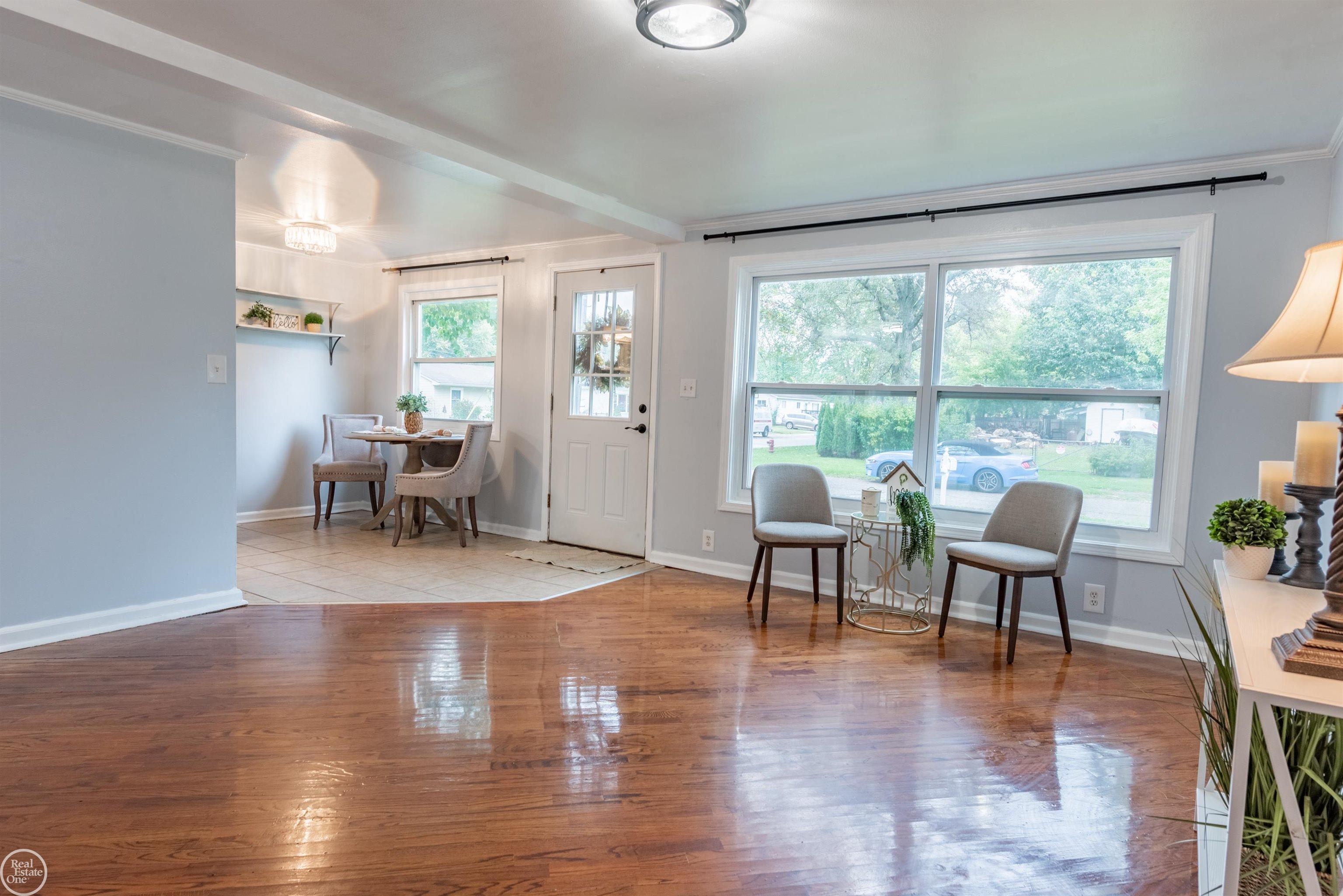 Photo 3 of Single family home for sale at 549 Edwards St, Algonac, MI 48001 | MLS# 58050223601 | Listing updated on 2026-10-04