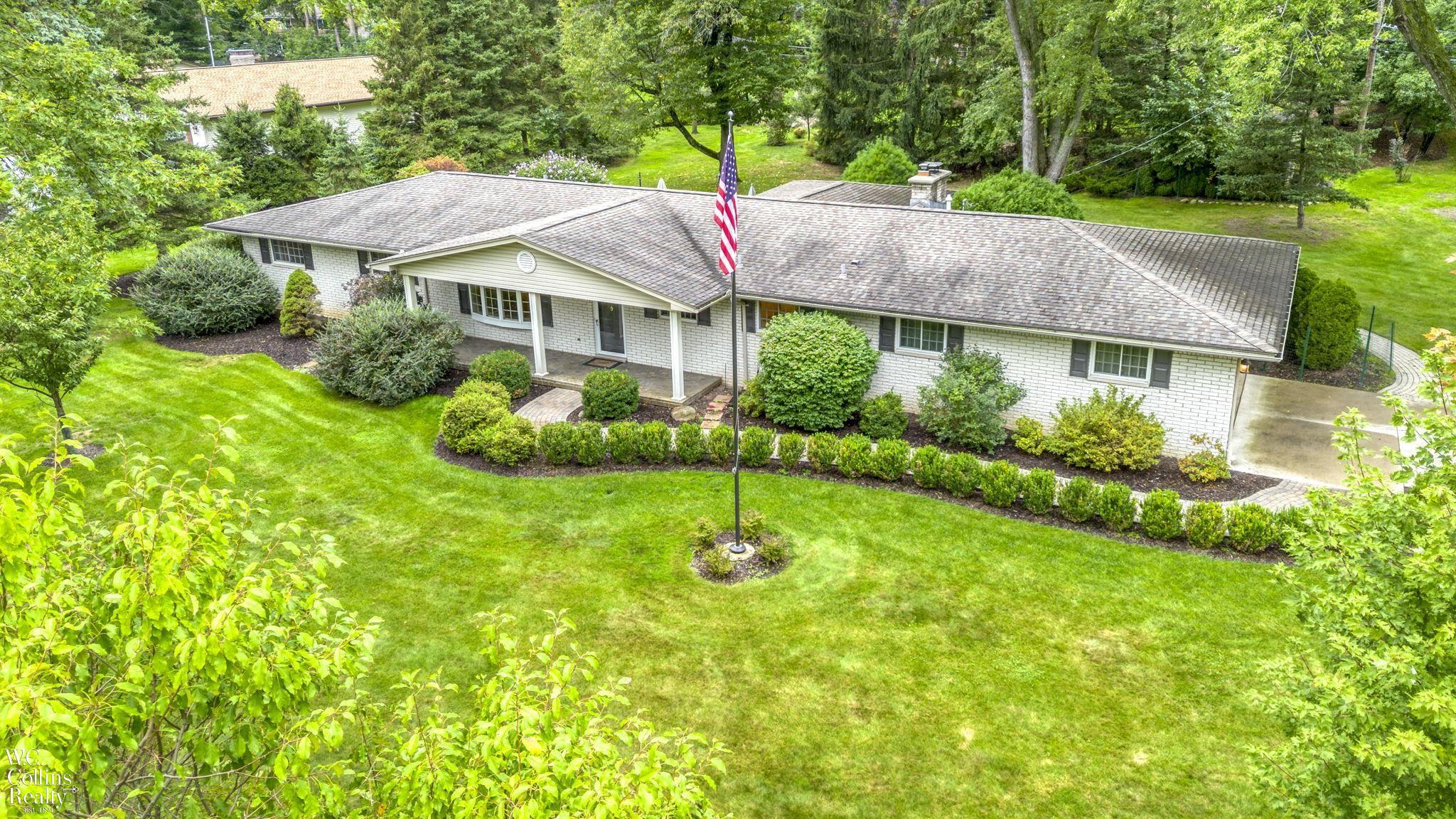 Photo 3 of Single family home for sale at 1200 Priscilla Ln, Rochester, MI 48309 | MLS# 58050223605 | Listing updated on 2026-10-01