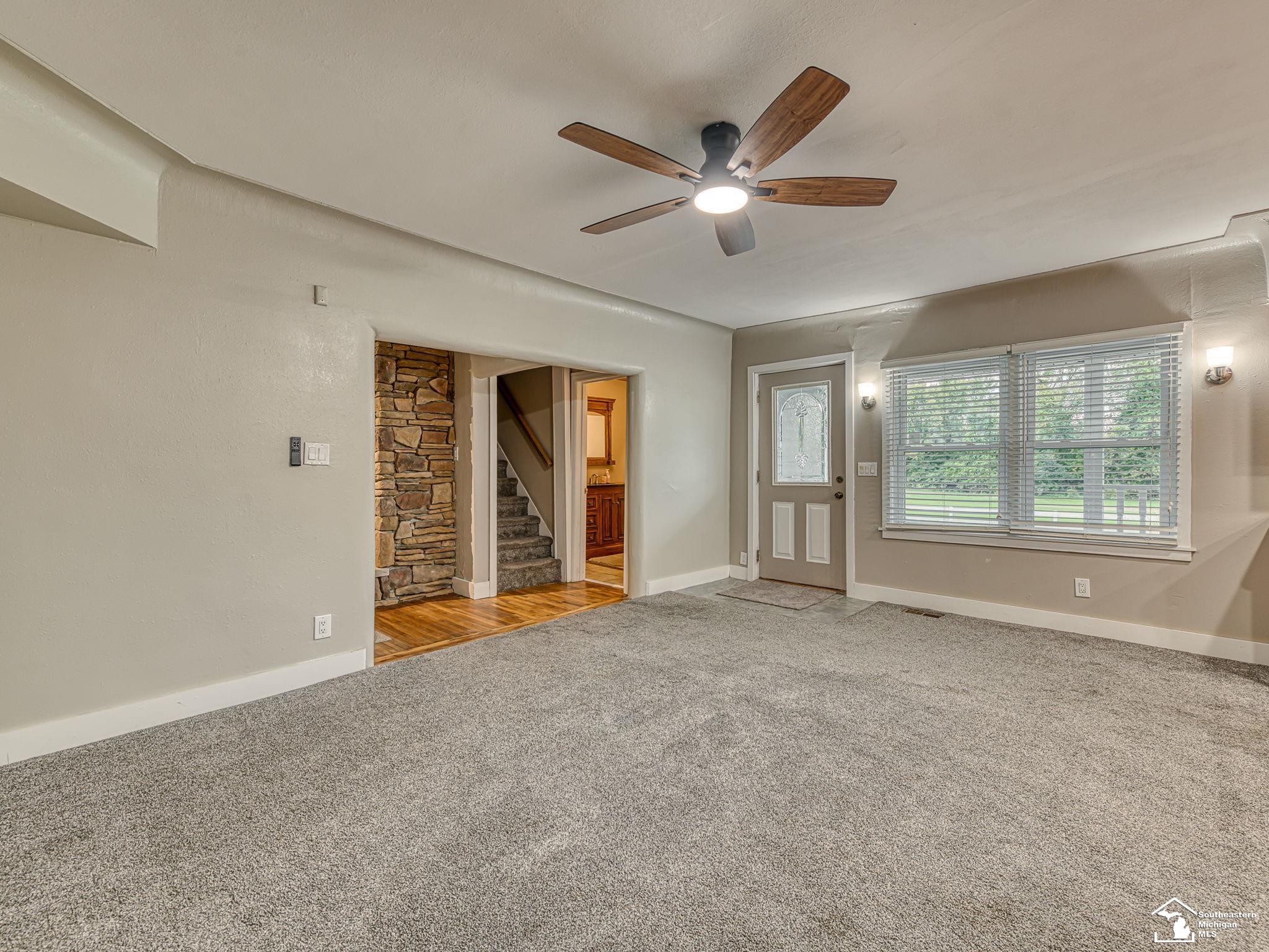 Photo 4 of Single family home for sale at 8115 Douglas Rd, Lambertville, MI 48144 | MLS# 57050223606 | Listing updated on 2026-10-05