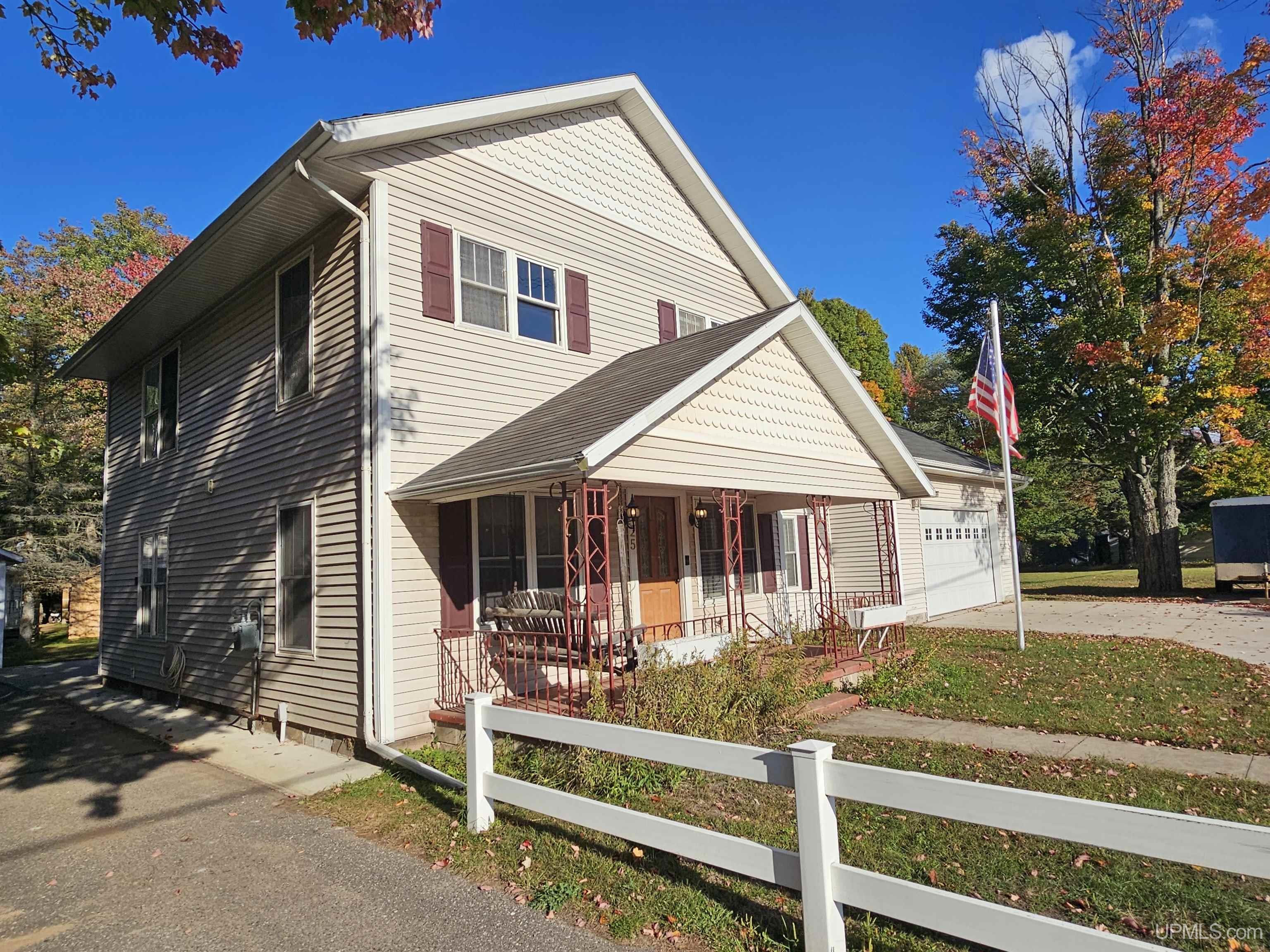 Photo 3 of Single family home for sale at 6425 US 41 Hwy, Marquette, MI 49855 | MLS# 50223607 | Listing updated on 2026-10-01