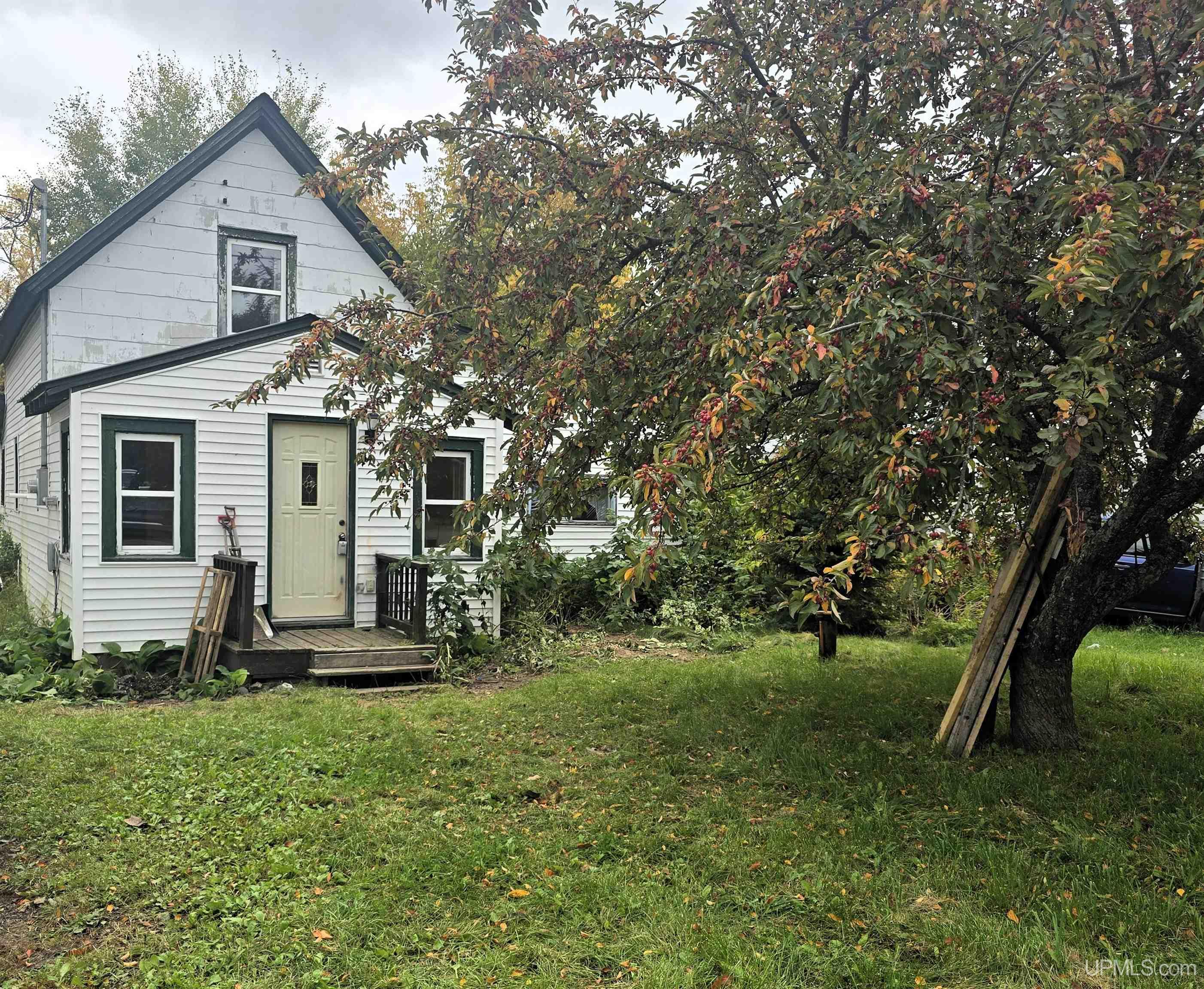 Photo 1 of Single family home for sale at 15307 Pelkie Rd, Pelkie, MI 49958 | MLS# 50223608 | Listing updated on 2026-10-01