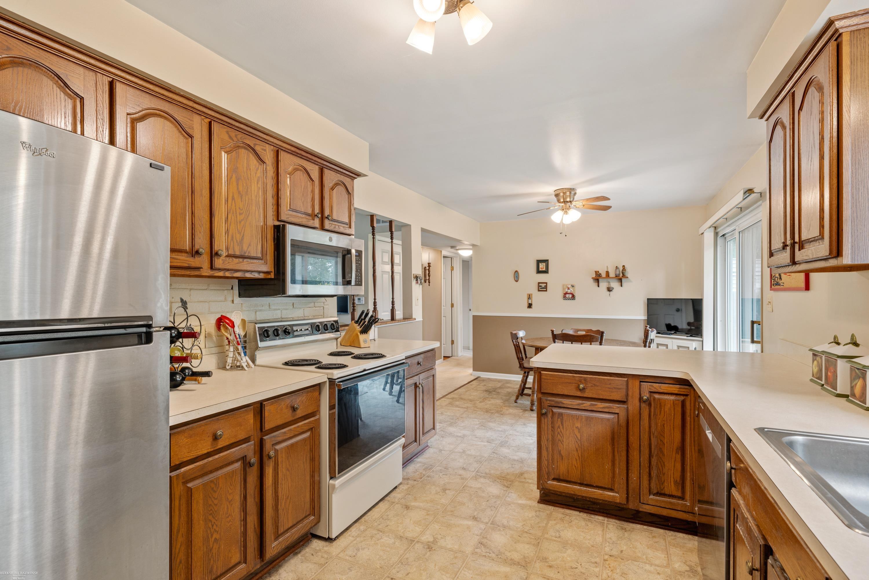 Photo 4 of Single family home for sale at 39370 Long St, Harrison Township, MI 48045 | MLS# 58050223627 | Listing updated on 2026-10-05