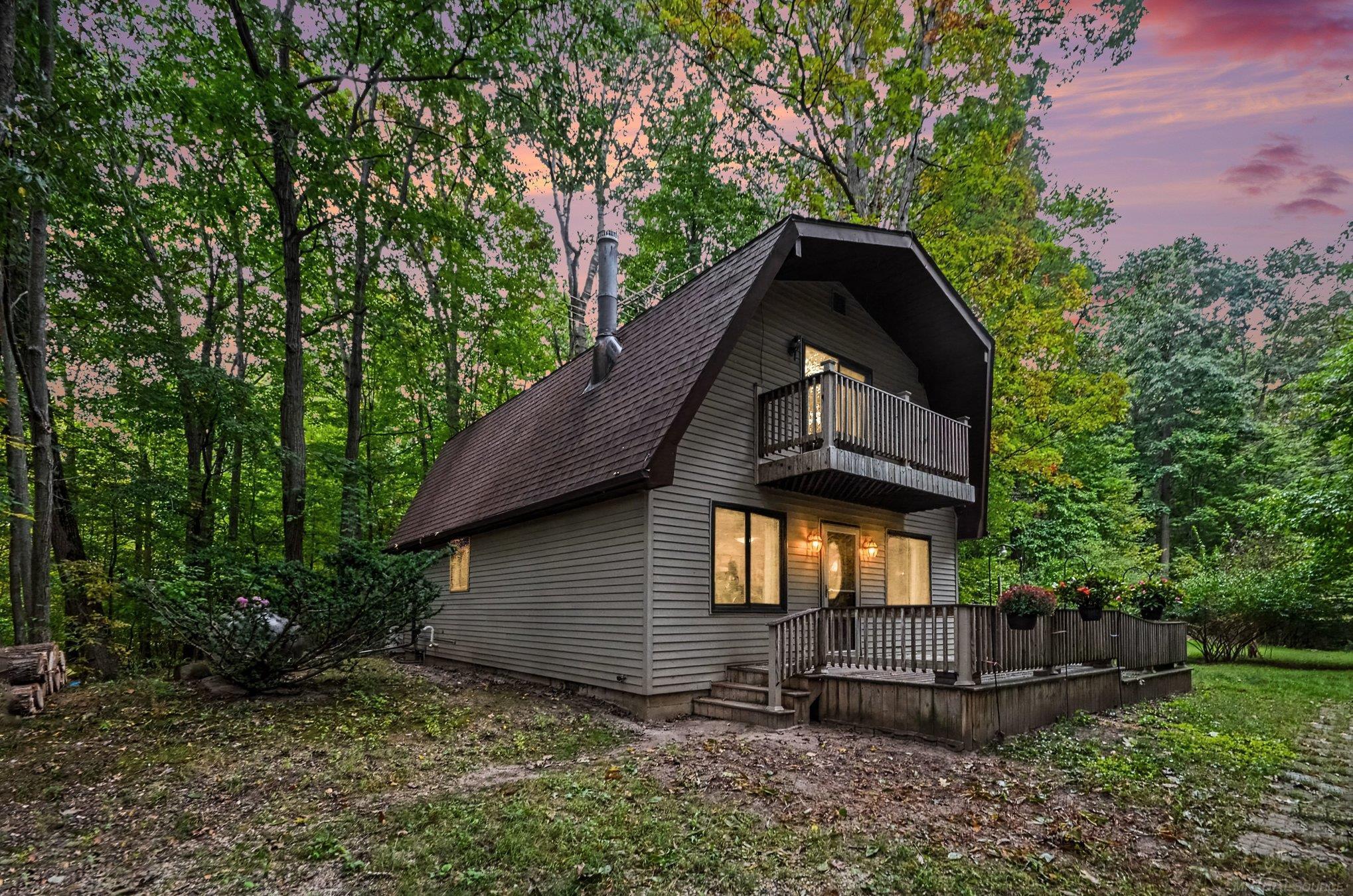 3816 Adams Drive