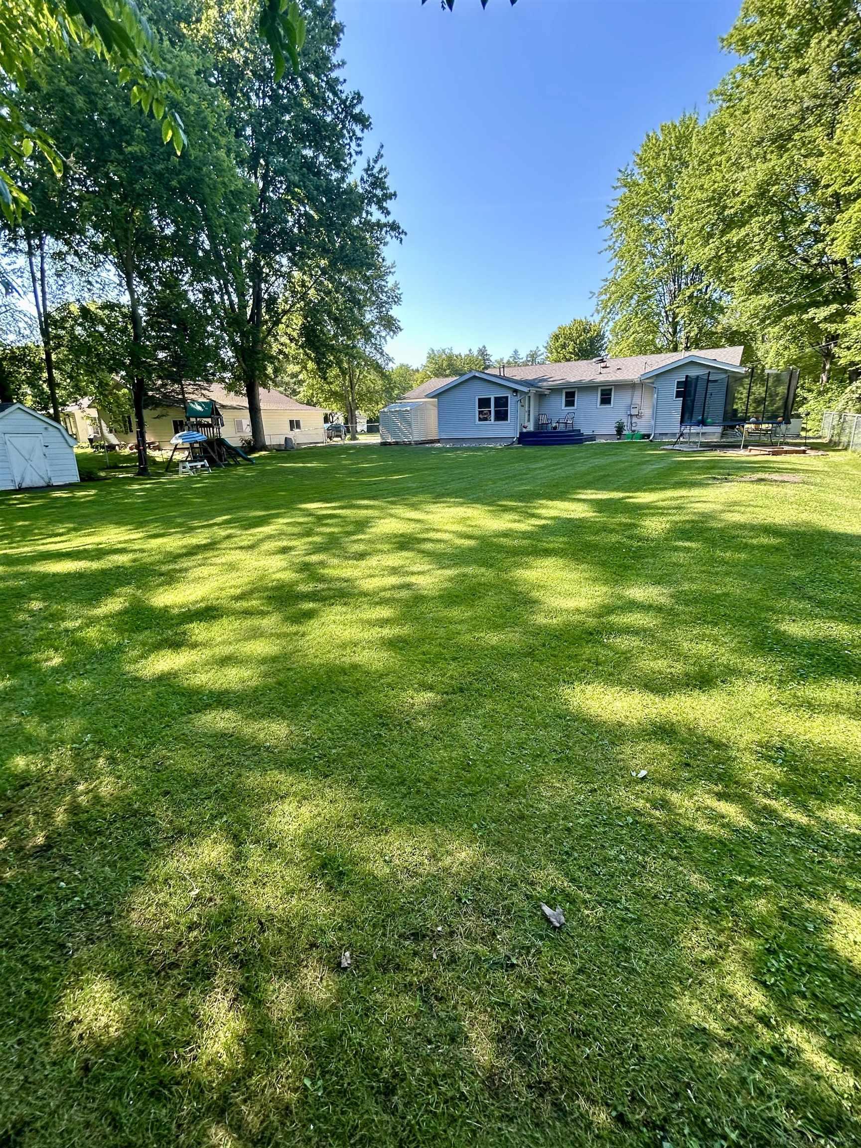 Photo 3 of Single family home for sale at 6085 S Birch Hl Dr St, Smiths Creek, MI 48074 | MLS# 58050223638 | Listing updated on 2026-10-03