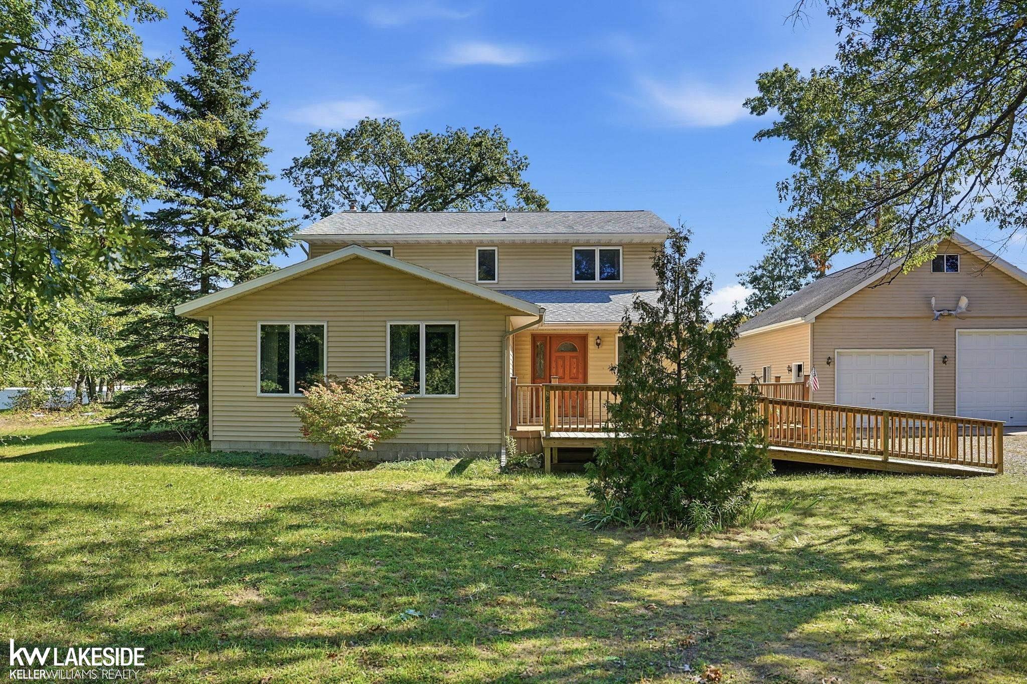 Photo 1 of Single family home for sale at 6847 Huron St, Caseville, MI 48725 | MLS# 58050223650 | Listing updated on 2026-10-02