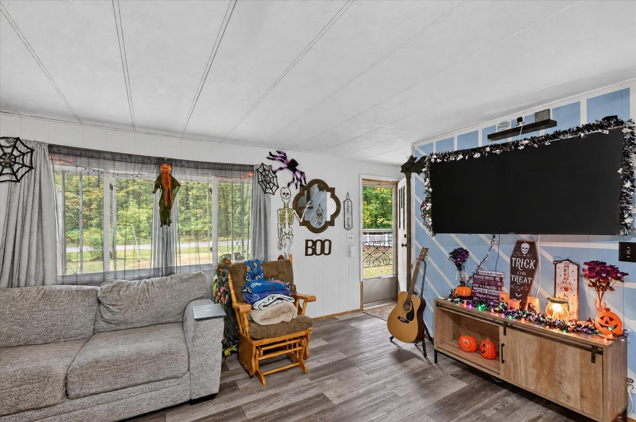 Photo 3 of Single family home for sale at 2504 Smith St, Sanford, MI 48657 | MLS# 5050223653 | Listing updated on 2026-10-03