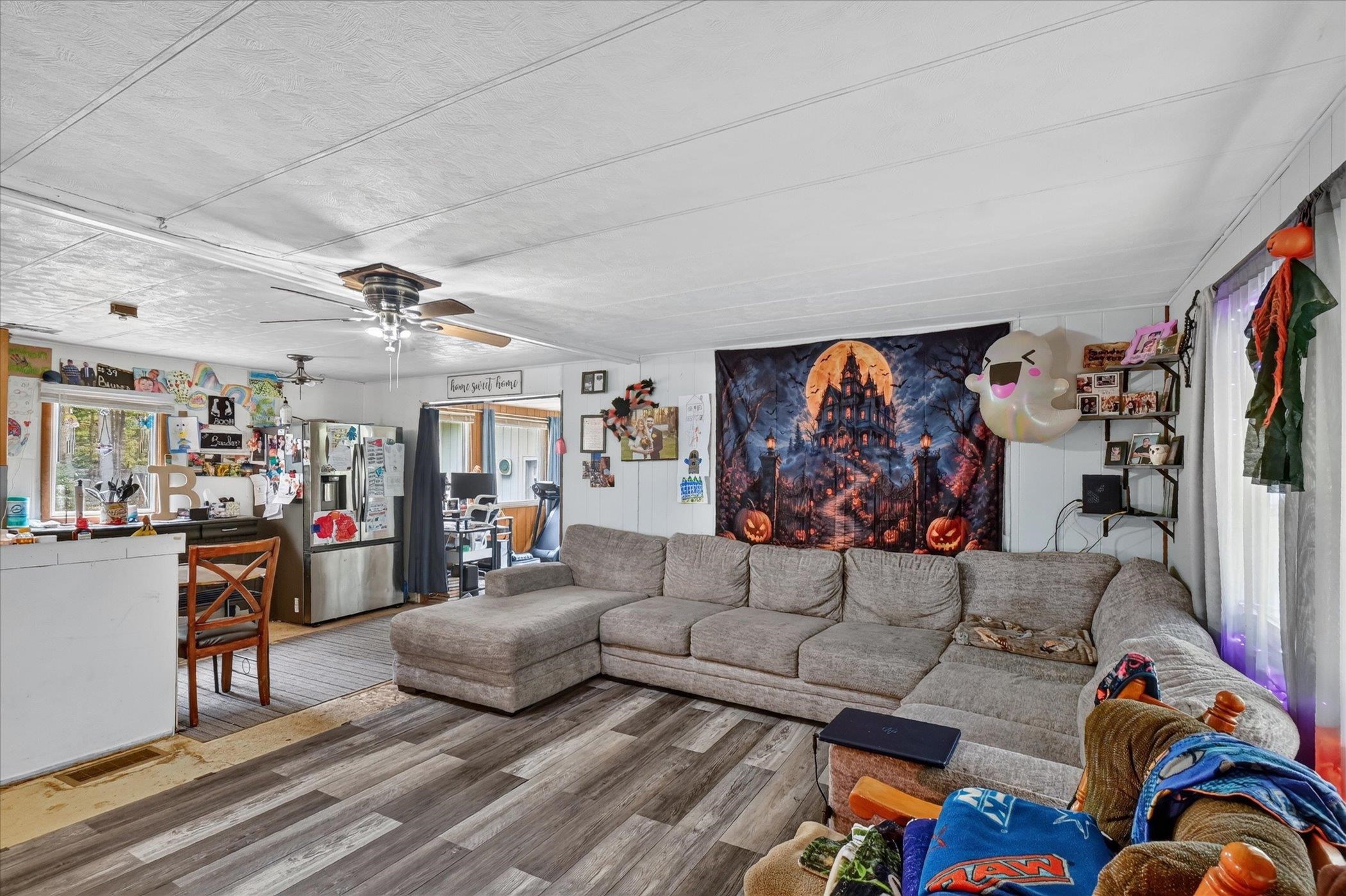 Photo 3 of Single family home for sale at 2504 Smith St, Sanford, MI 48657 | MLS# 5050223653 | Listing updated on 2026-10-03