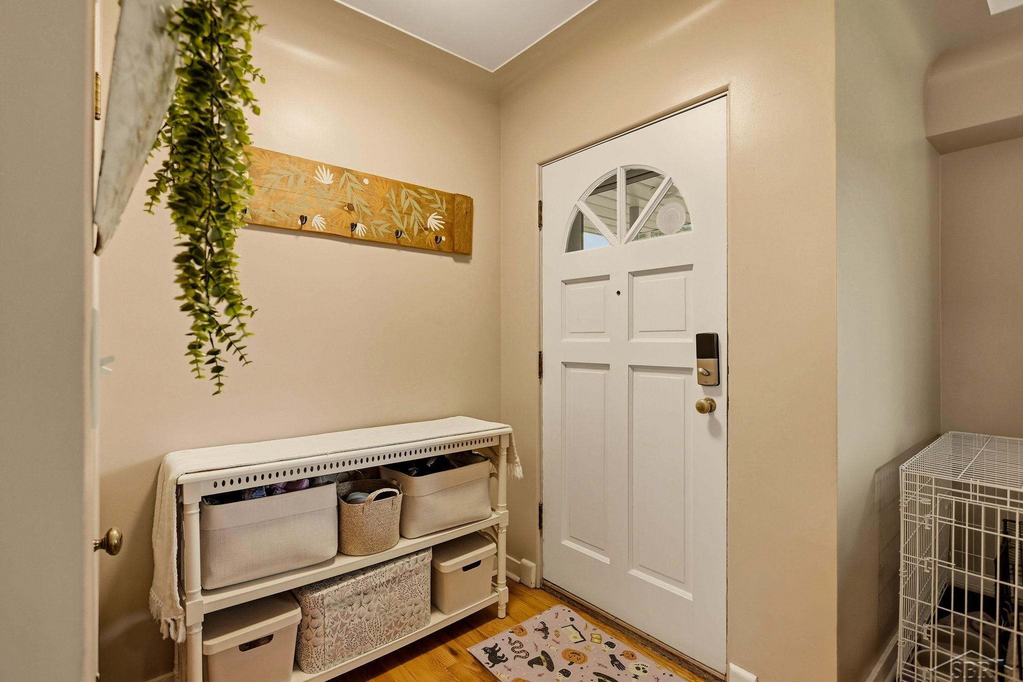 Photo 4 of Single family home for sale at 1 Chippewa Ct, Saginaw, MI 48602 | MLS# 61050223667 | Listing updated on 2026-10-02