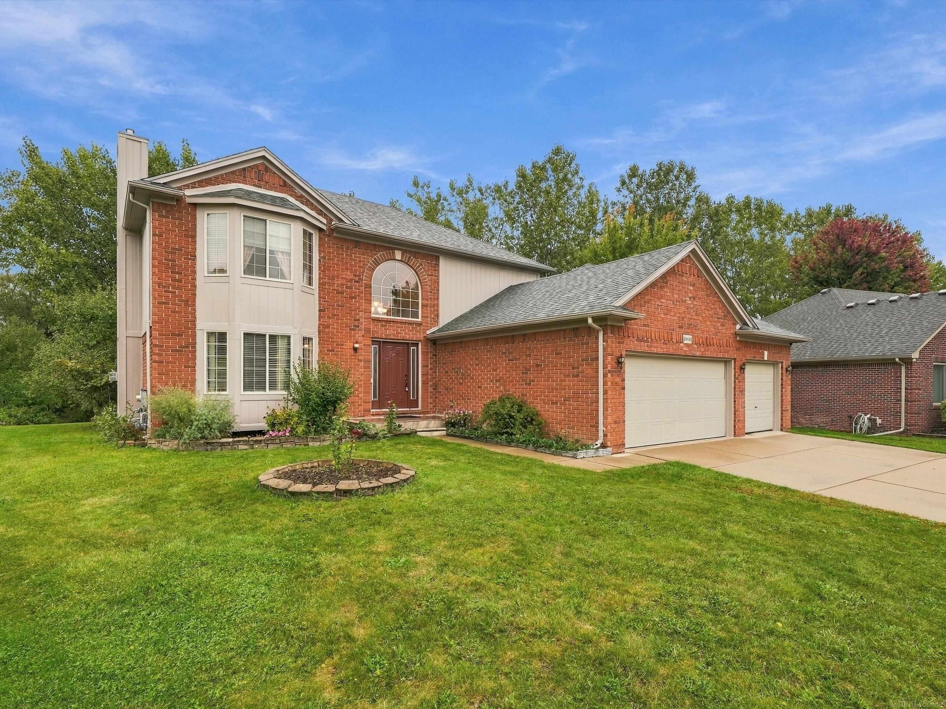 Photo 3 of Single family home for sale at 18885 Blackberry Dr, Macomb, MI 48042 | MLS# 58050223676 | Listing updated on 2026-10-02