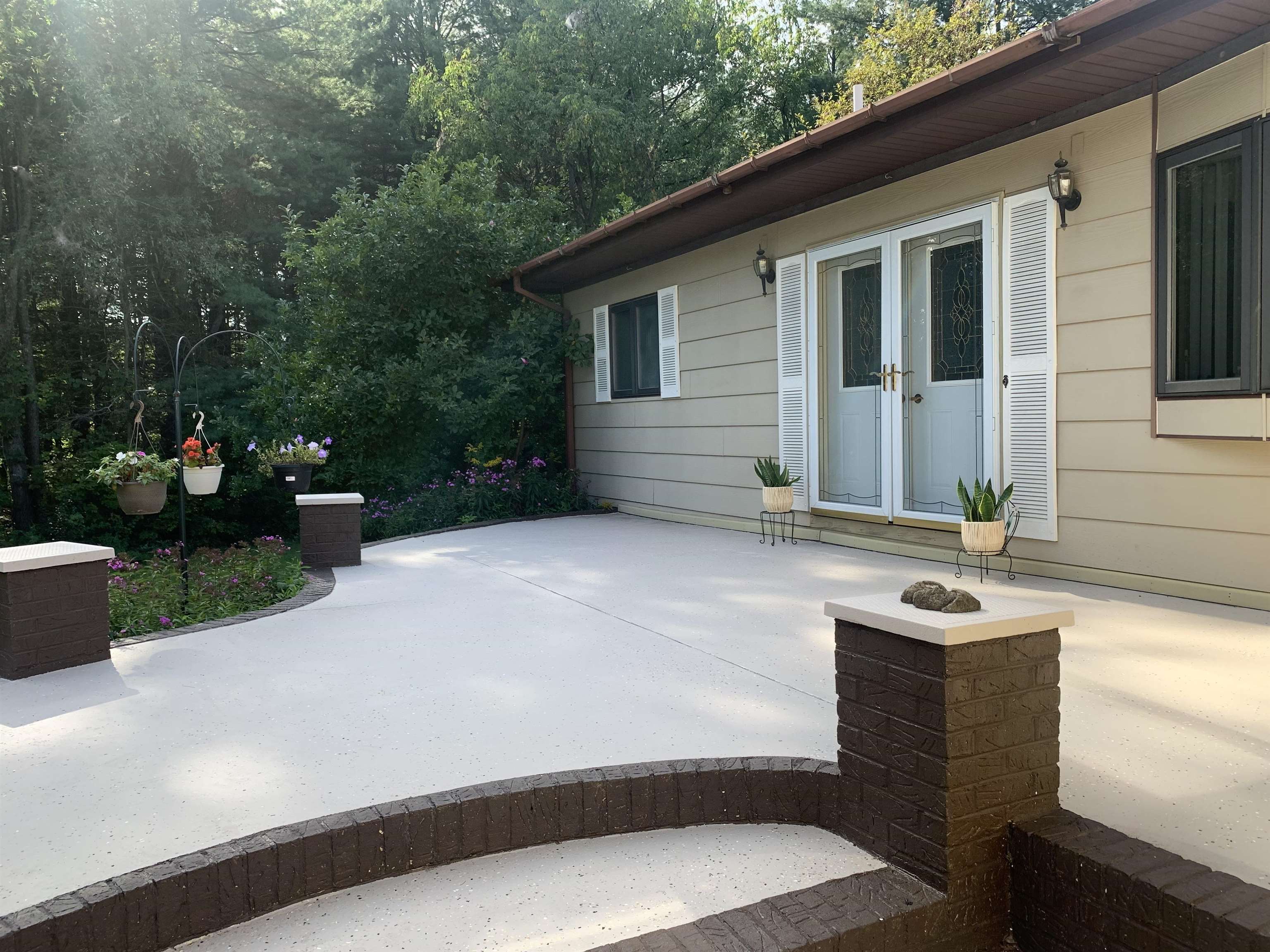 Photo 4 of Single family home for sale at 150 W Maple Grv Rd, Farwell, MI 48622 | MLS# 50223690 | Listing updated on 2026-10-06