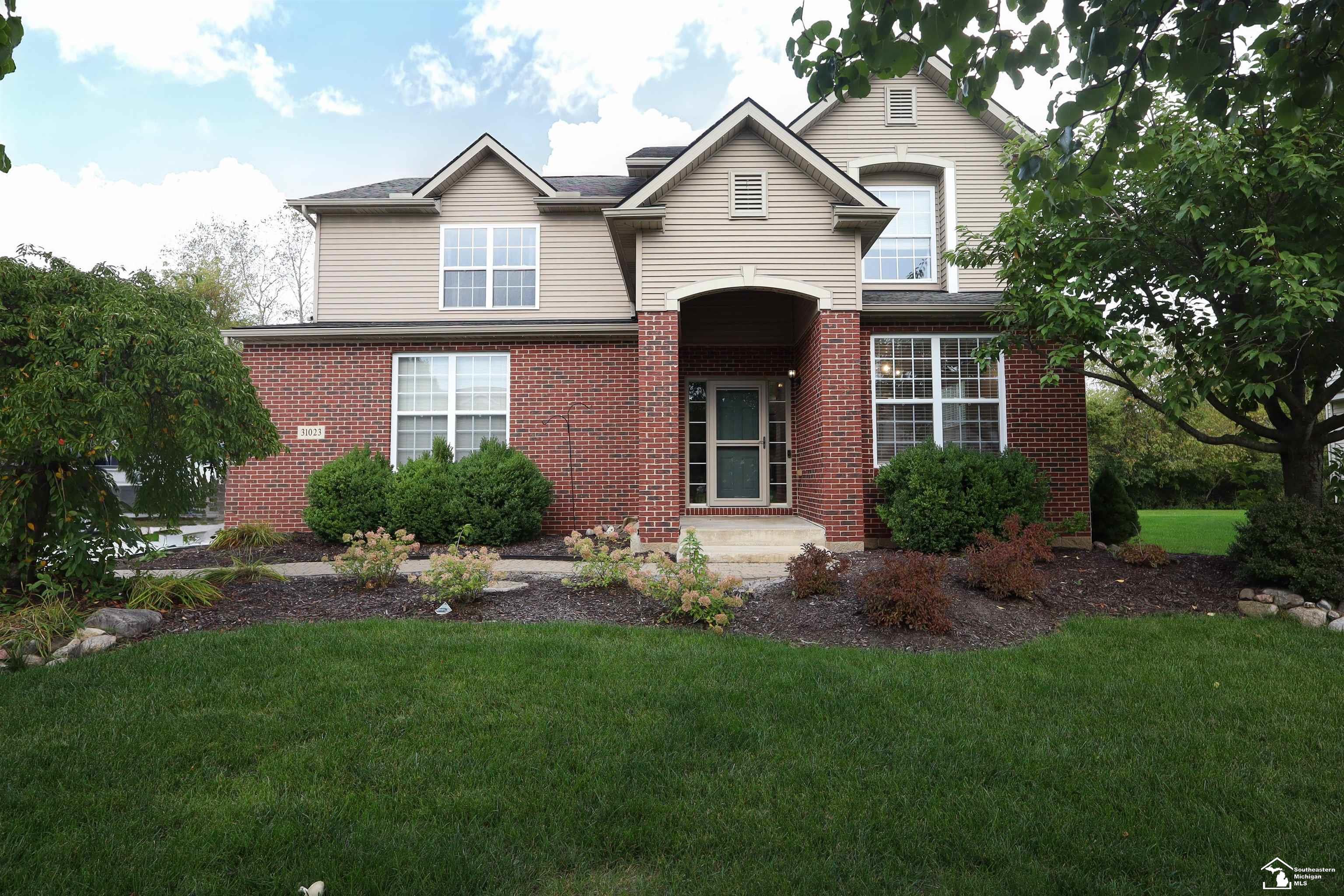 Photo 1 of Single family home for sale at 31023 Settlers Way Dr, Flat Rock, MI 48134 | MLS# 57050223691 | Listing updated on 2026-10-05
