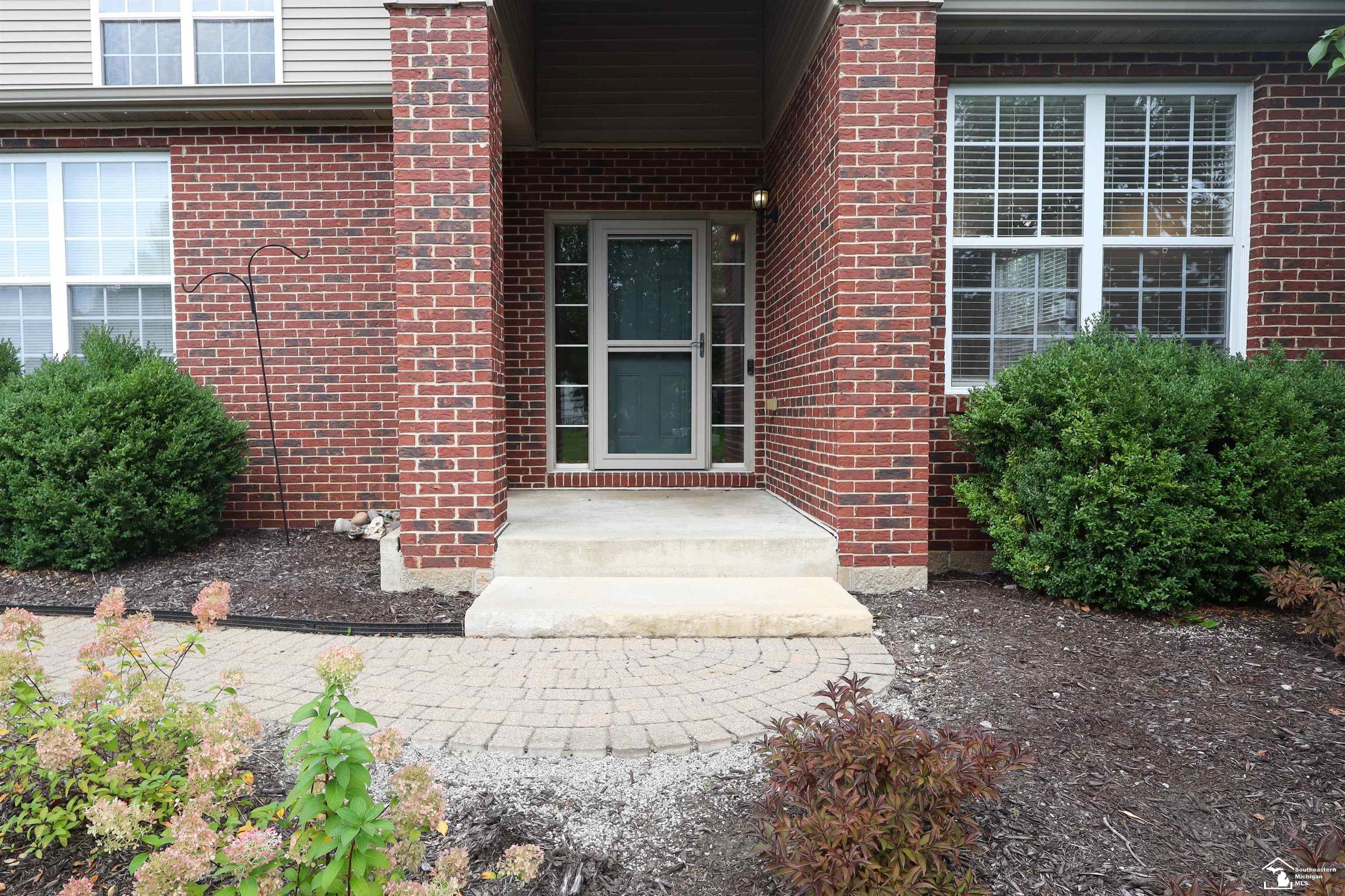 Photo 3 of Single family home for sale at 31023 Settlers Way Dr, Flat Rock, MI 48134 | MLS# 57050223691 | Listing updated on 2026-10-05