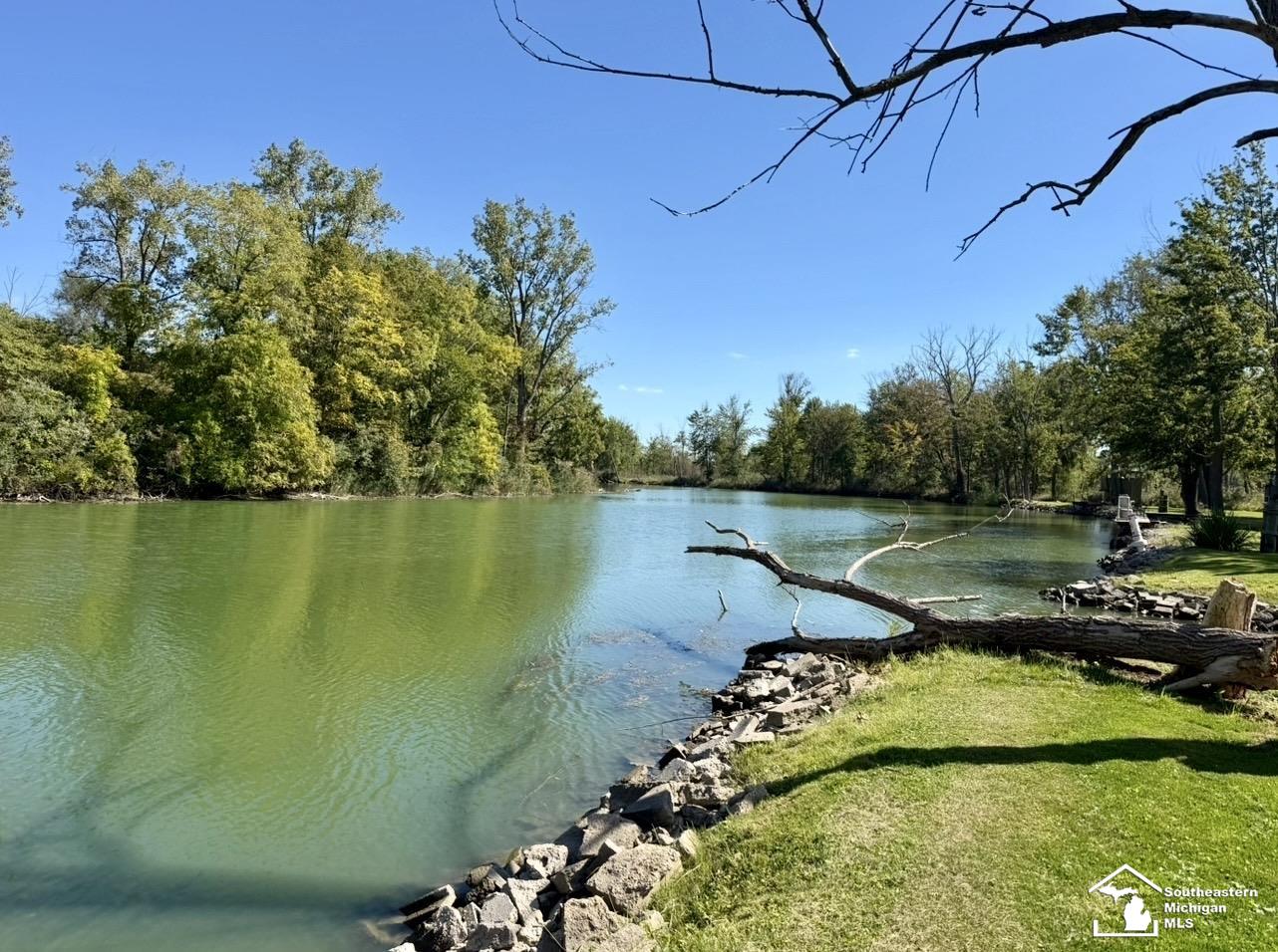 Photo 3 of Single family home for sale at 7505 S Huron River Dr, South Rockwood, MI 48179 | MLS# 57050223698 | Listing updated on 2026-10-08