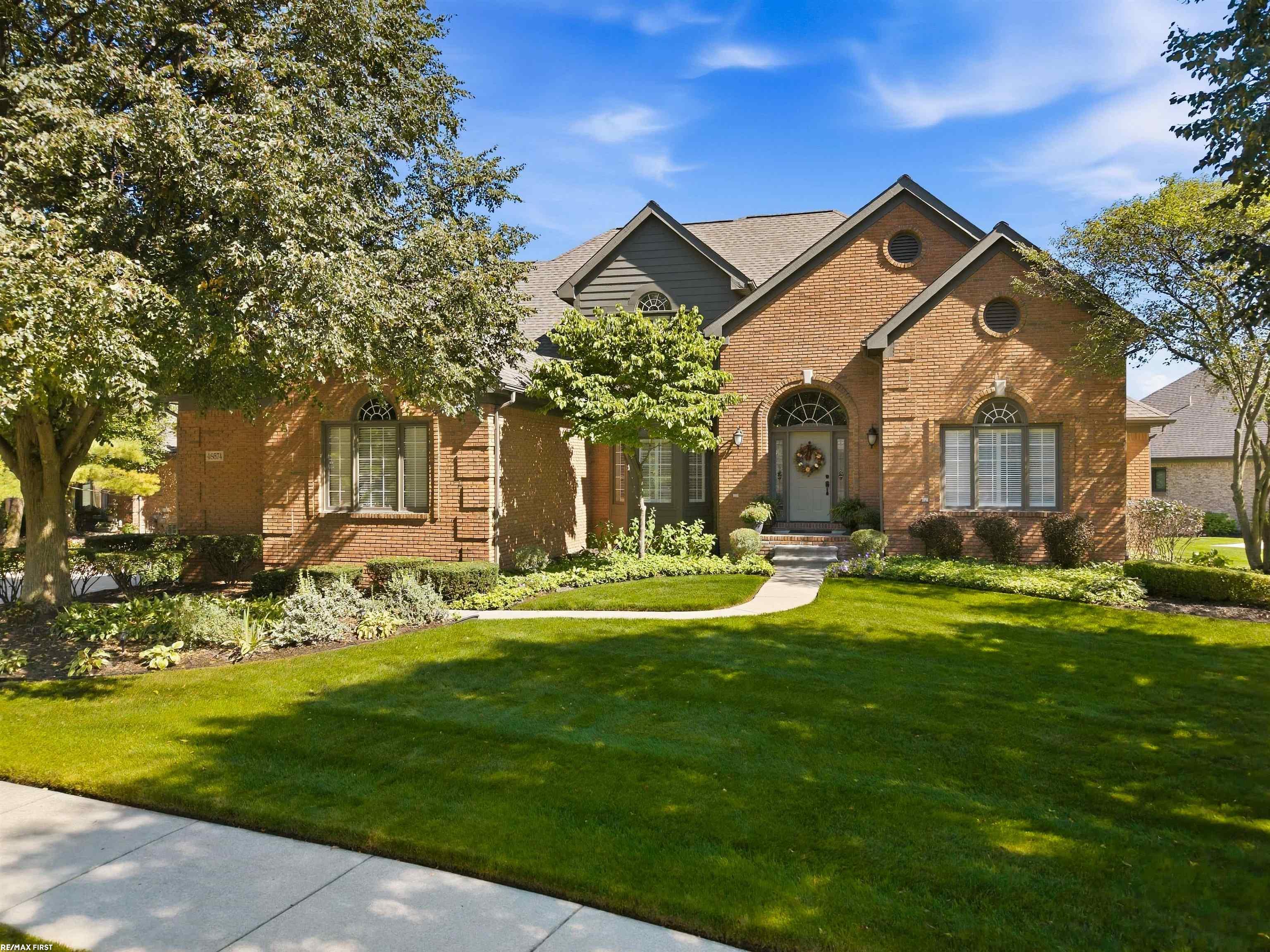 Single family home for sale at 48574 Red Oak Dr, Shelby Township, MI 48315 | MLS# 58050223699 | Listing updated on 2026-10-05
