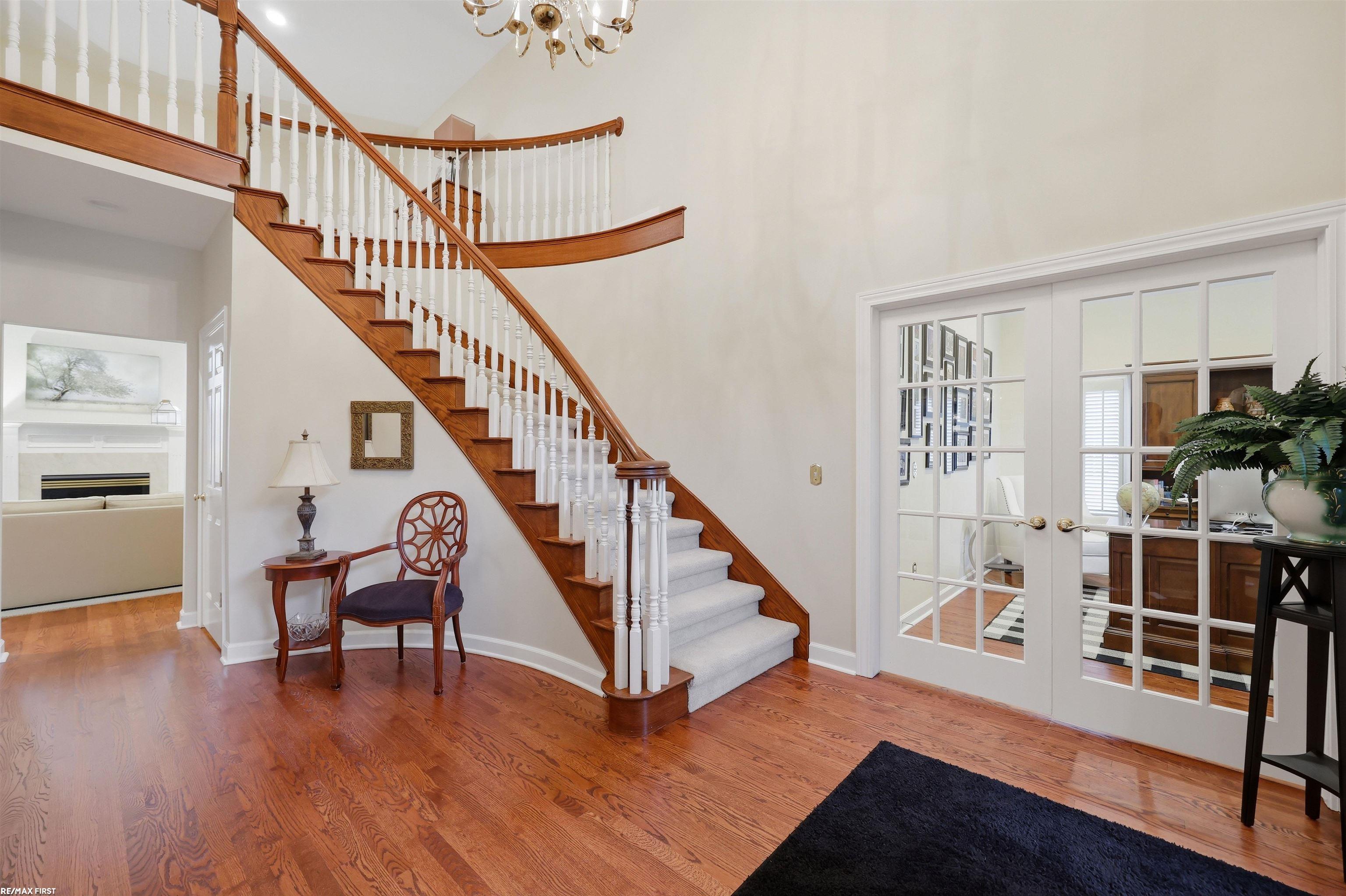 Photo 1 of Single family home for sale at 48574 Red Oak Dr, Shelby Township, MI 48315 | MLS# 58050223699 | Listing updated on 2026-10-05