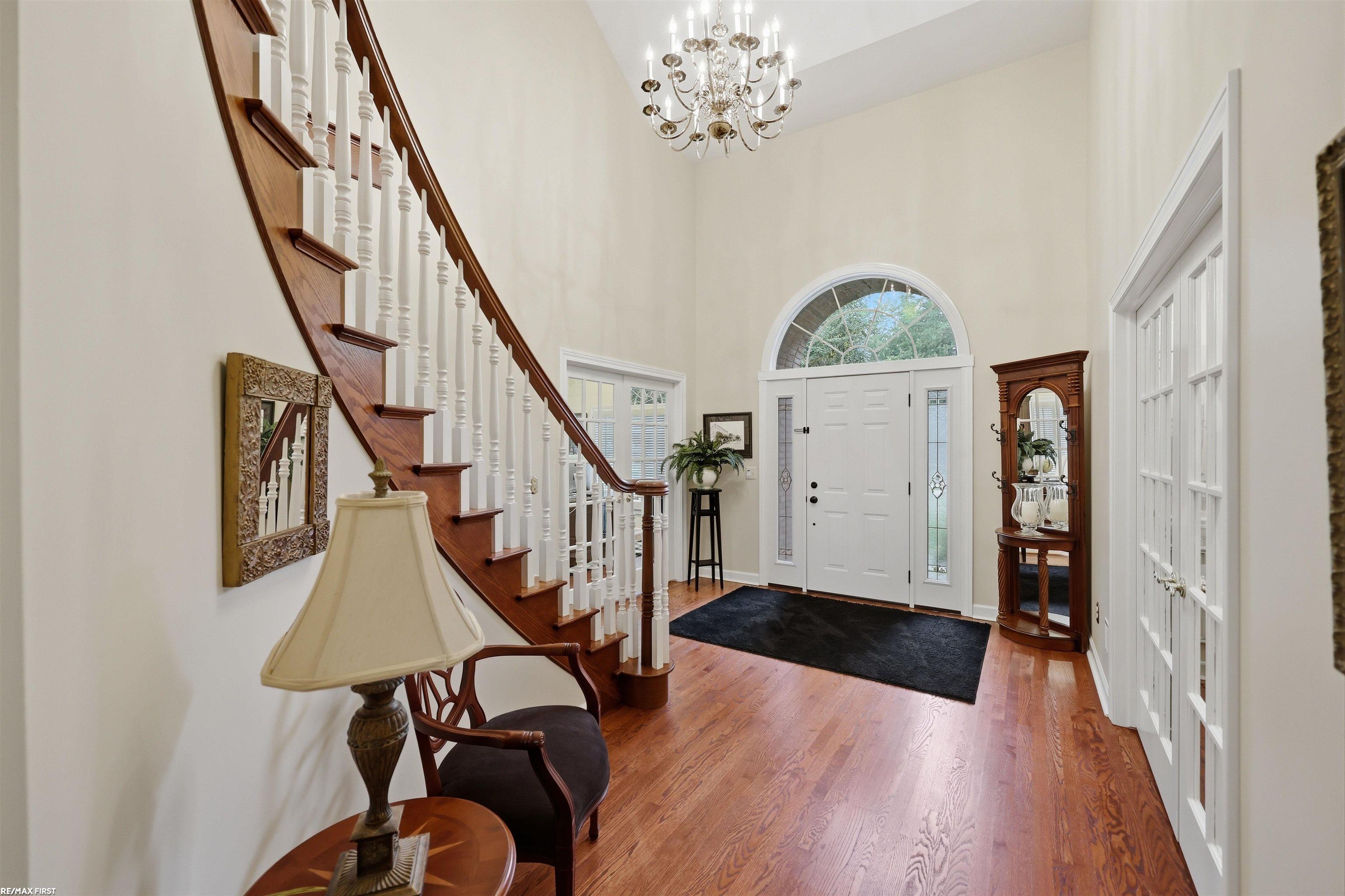Photo 2 of Single family home for sale at 48574 Red Oak Dr, Shelby Township, MI 48315 | MLS# 58050223699 | Listing updated on 2026-10-05