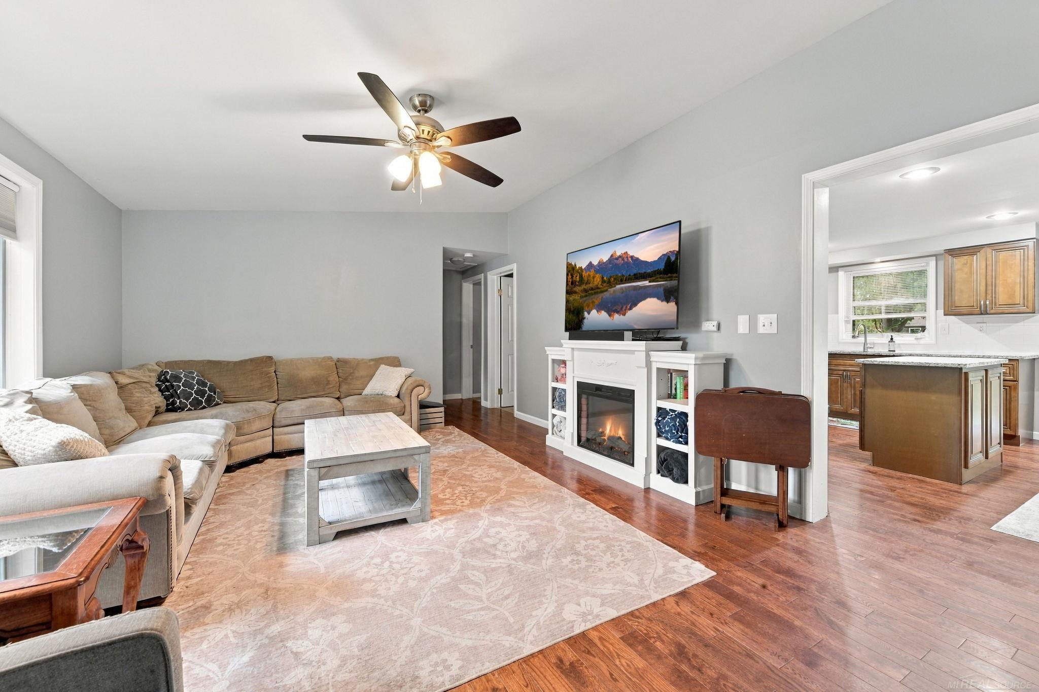 Photo 3 of Single family home for sale at 39380 Townhall St, Harrison Township, MI 48045 | MLS# 58050223708 | Listing updated on 2026-10-06