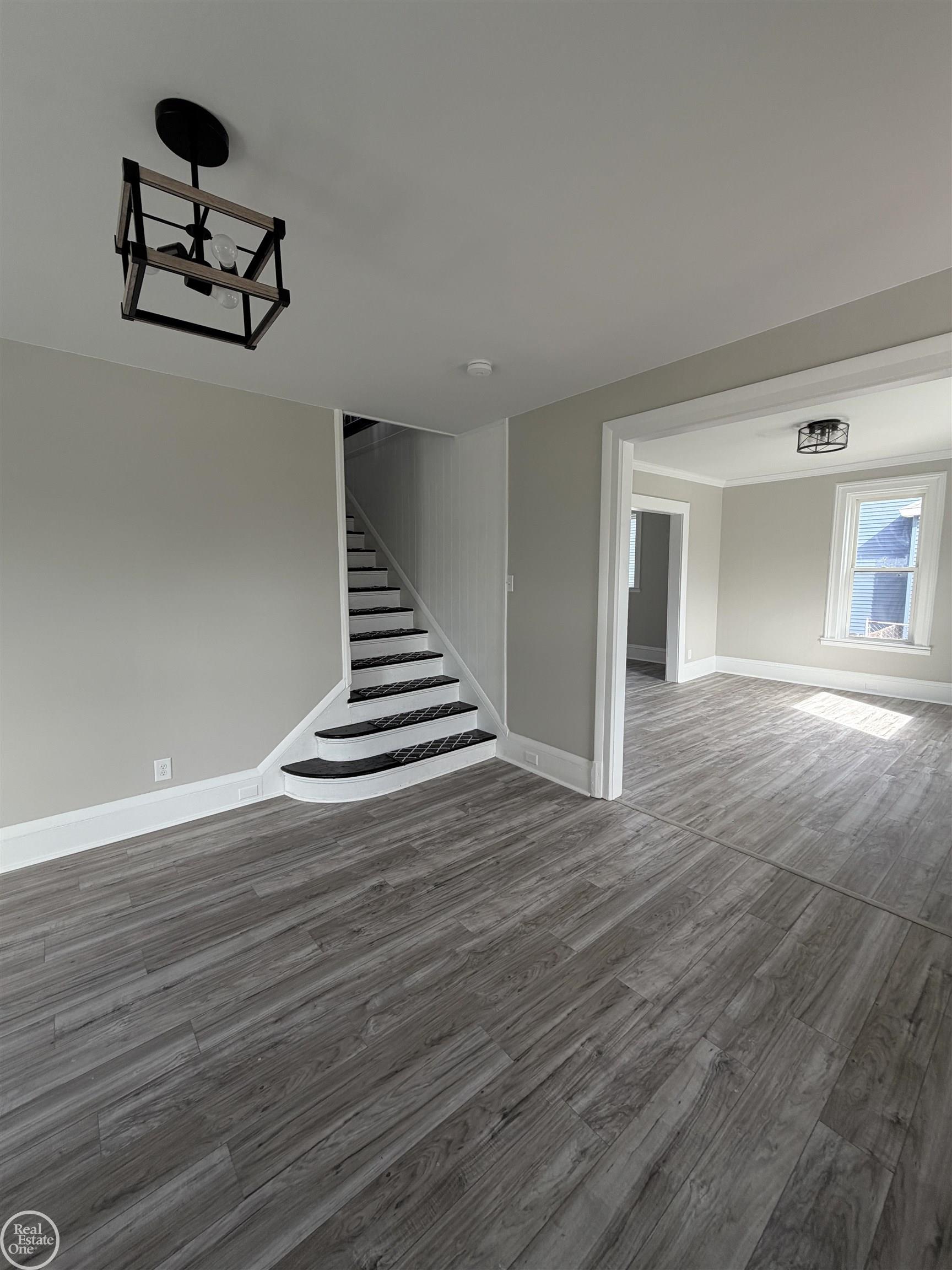 Photo 3 of Single family home for sale at 815 Beard St, Port Huron, MI 48060 | MLS# 58050223728 | Listing updated on 2026-10-05