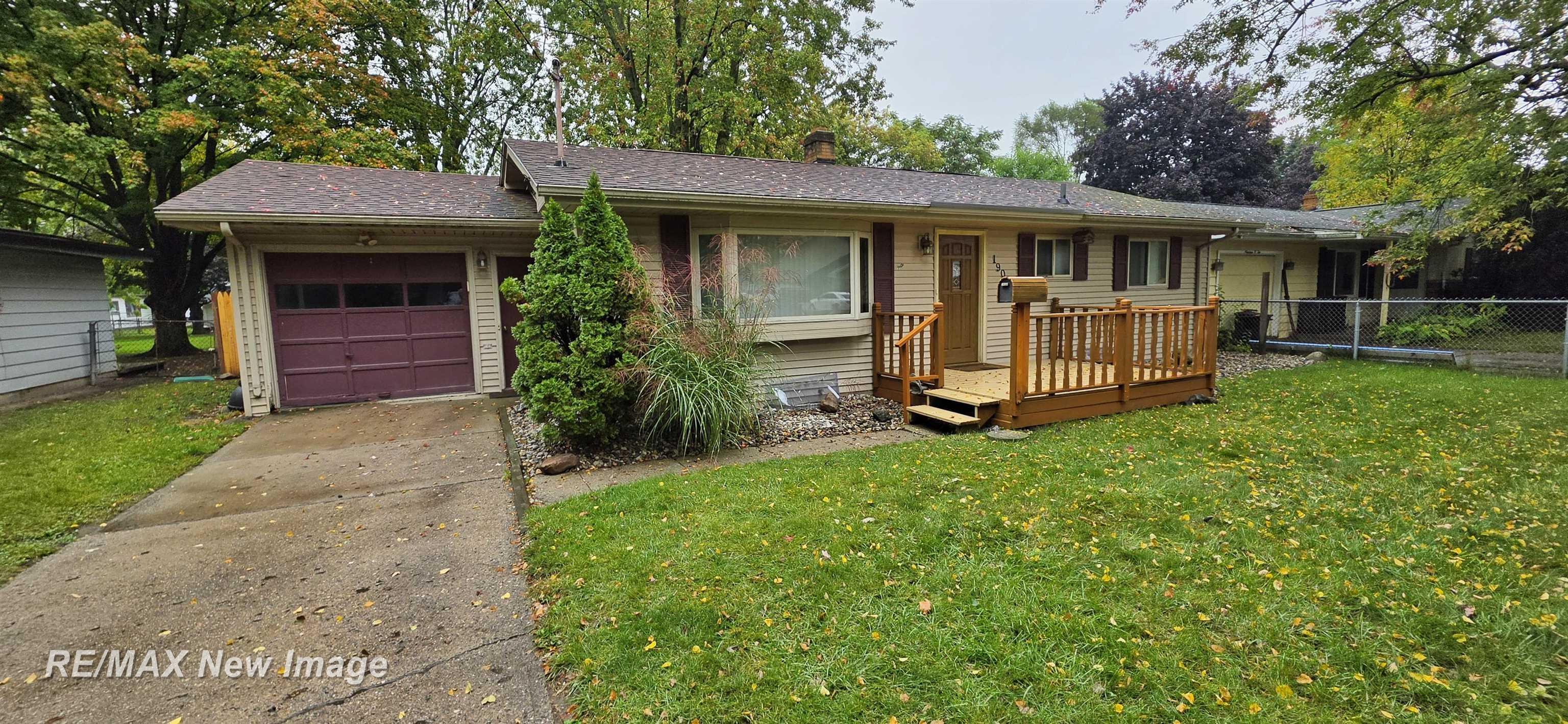 Photo 1 of Single family home for sale at 1908 Oxford St, Saginaw, MI 48602 | MLS# 61050223749 | Listing updated on 2026-10-02