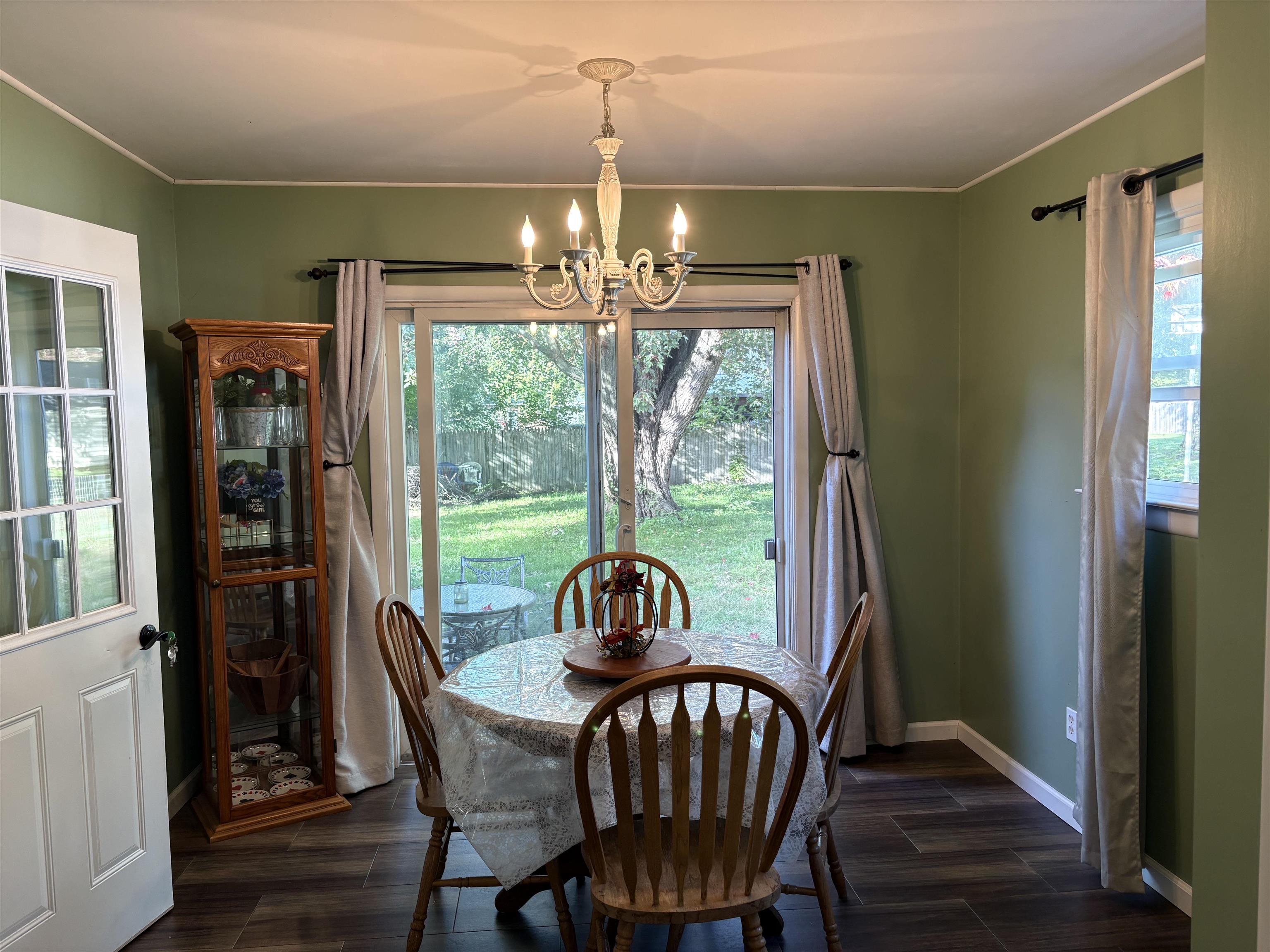 Photo 3 of Single family home for sale at 718 Thayer St, Chesaning, MI 48616 | MLS# 60050223751 | Listing updated on 2026-10-07