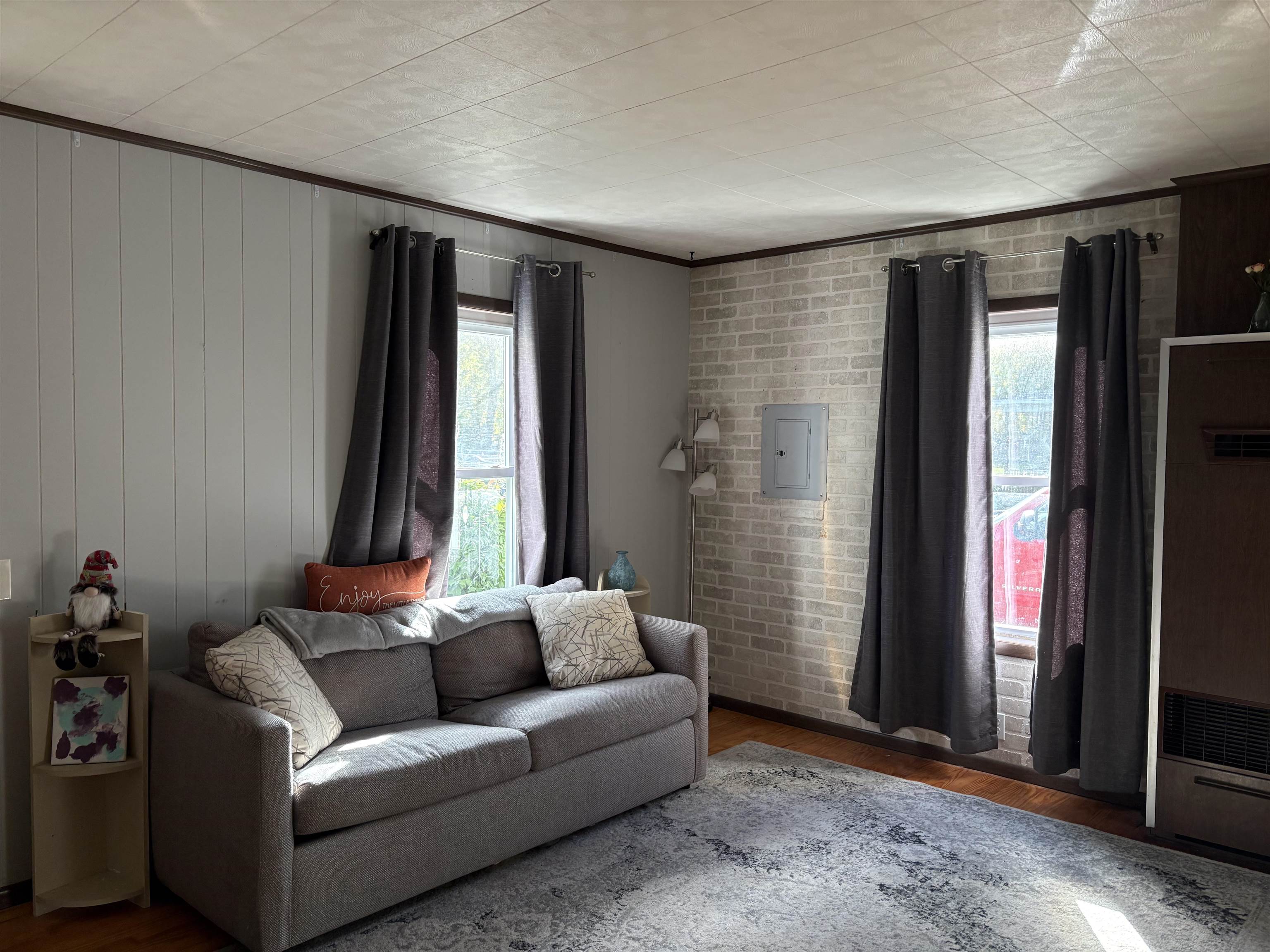 Photo 4 of Single family home for sale at 718 Thayer St, Chesaning, MI 48616 | MLS# 60050223751 | Listing updated on 2026-10-07