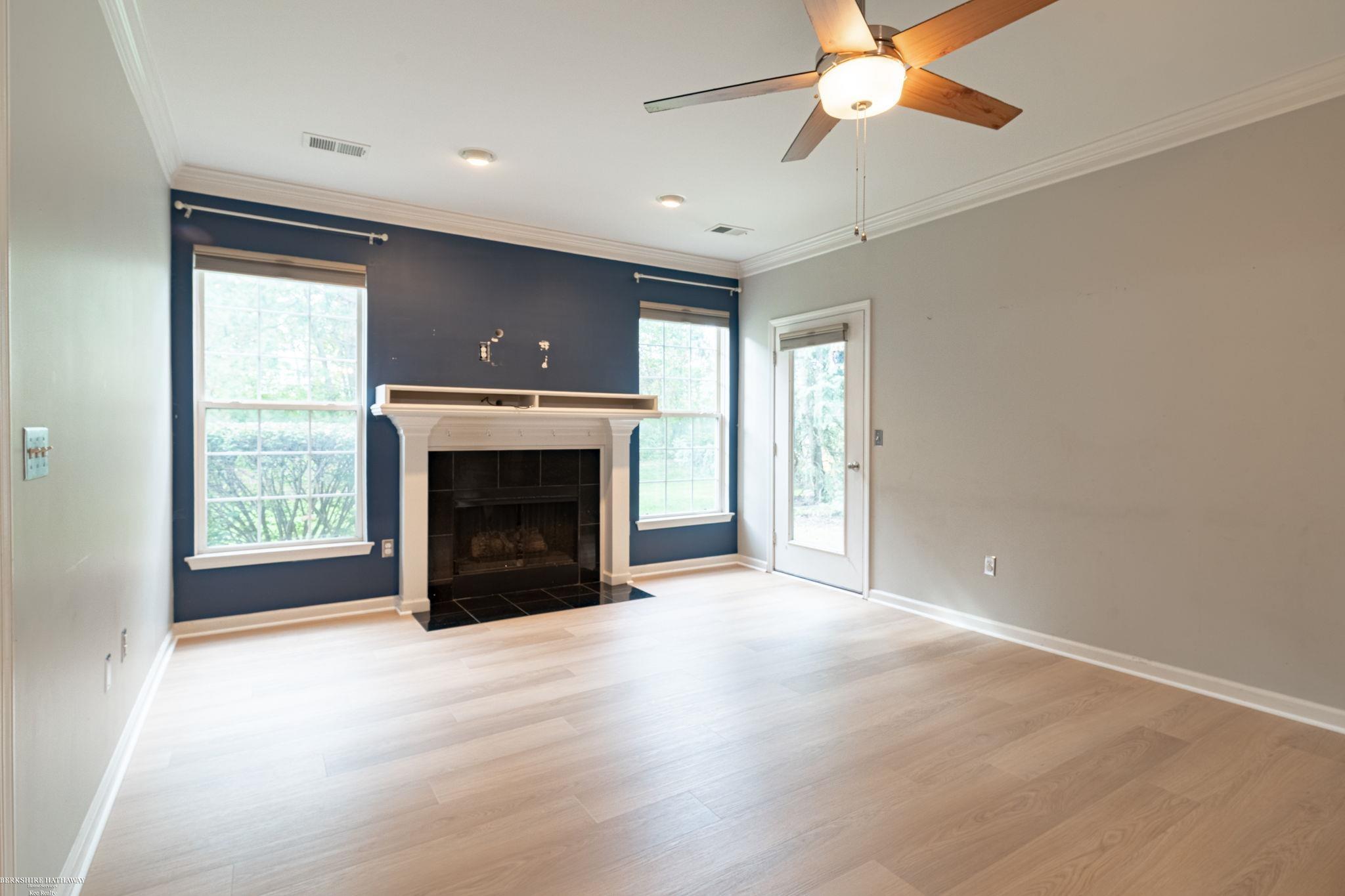 Listing Photo 4 - Condo for sale in building located at 15344 Yale Dr, Clinton Township, MI 49236