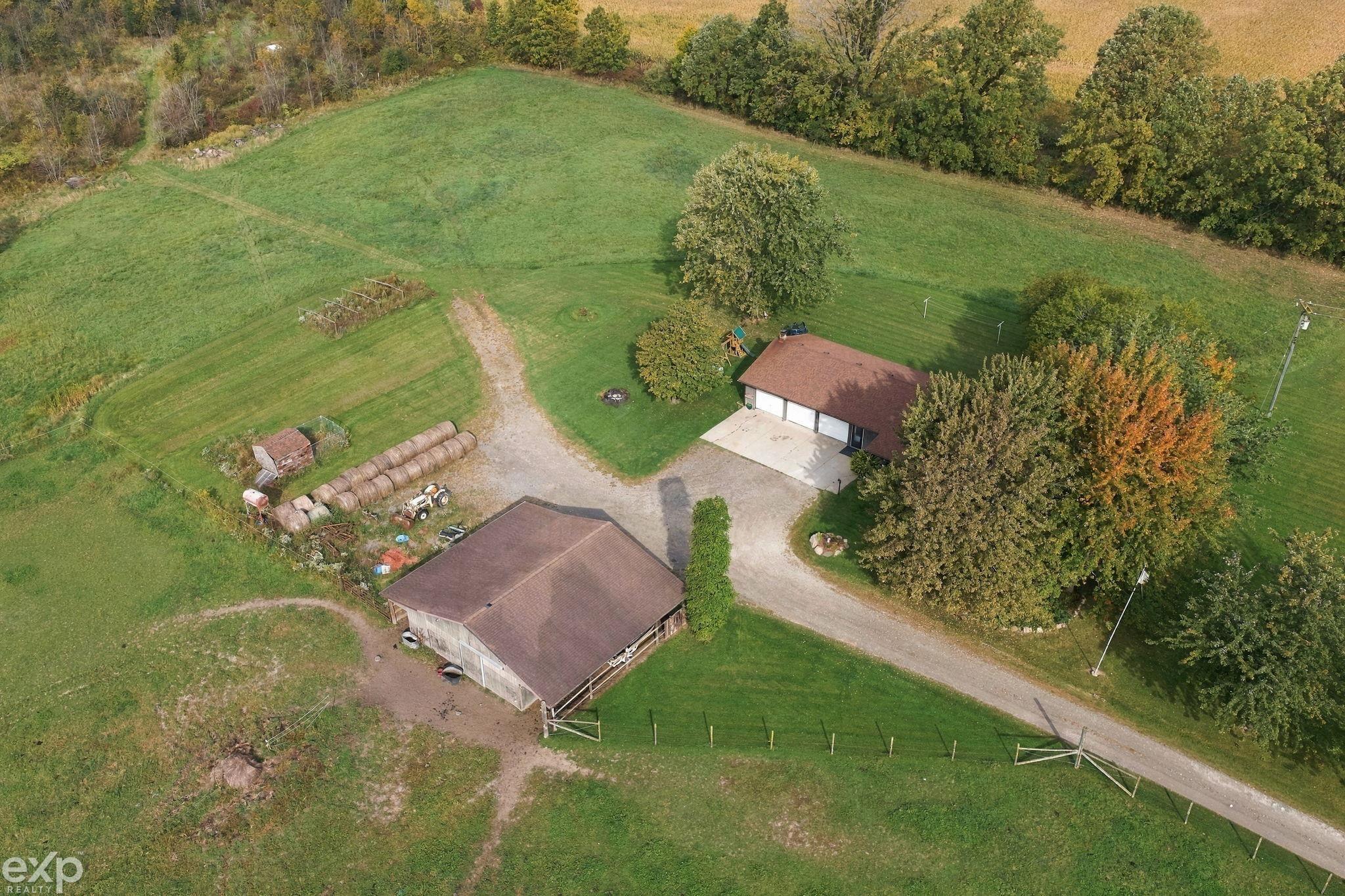 Photo 3 of Single family home for sale at 5195 Duce Rd, Kenockee, MI 48006 | MLS# 58050223753 | Listing updated on 2026-10-08