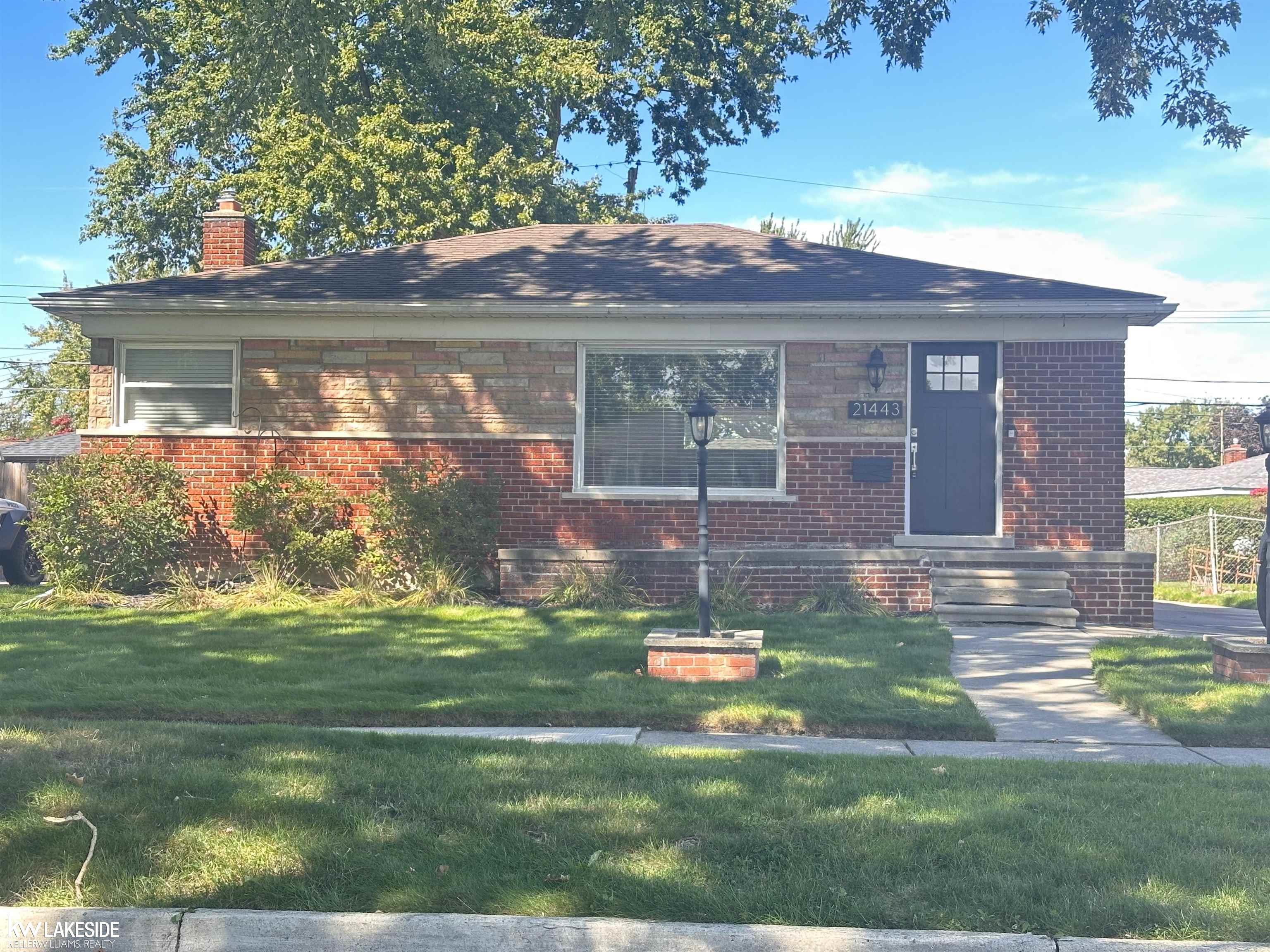 Photo 1 of Single family home for sale at 21443 Arrowhead St, Saint Clair Shores, MI 48082 | MLS# 58050223754 | Listing updated on 2026-10-03