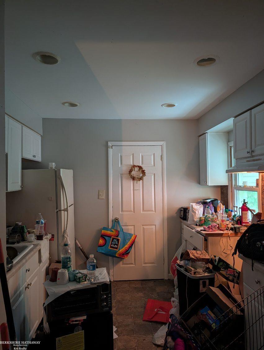 Photo 3 of Single family home for sale at 1175 E Home St, Flint, MI 48505 | MLS# 58050223755 | Listing updated on 2026-10-03
