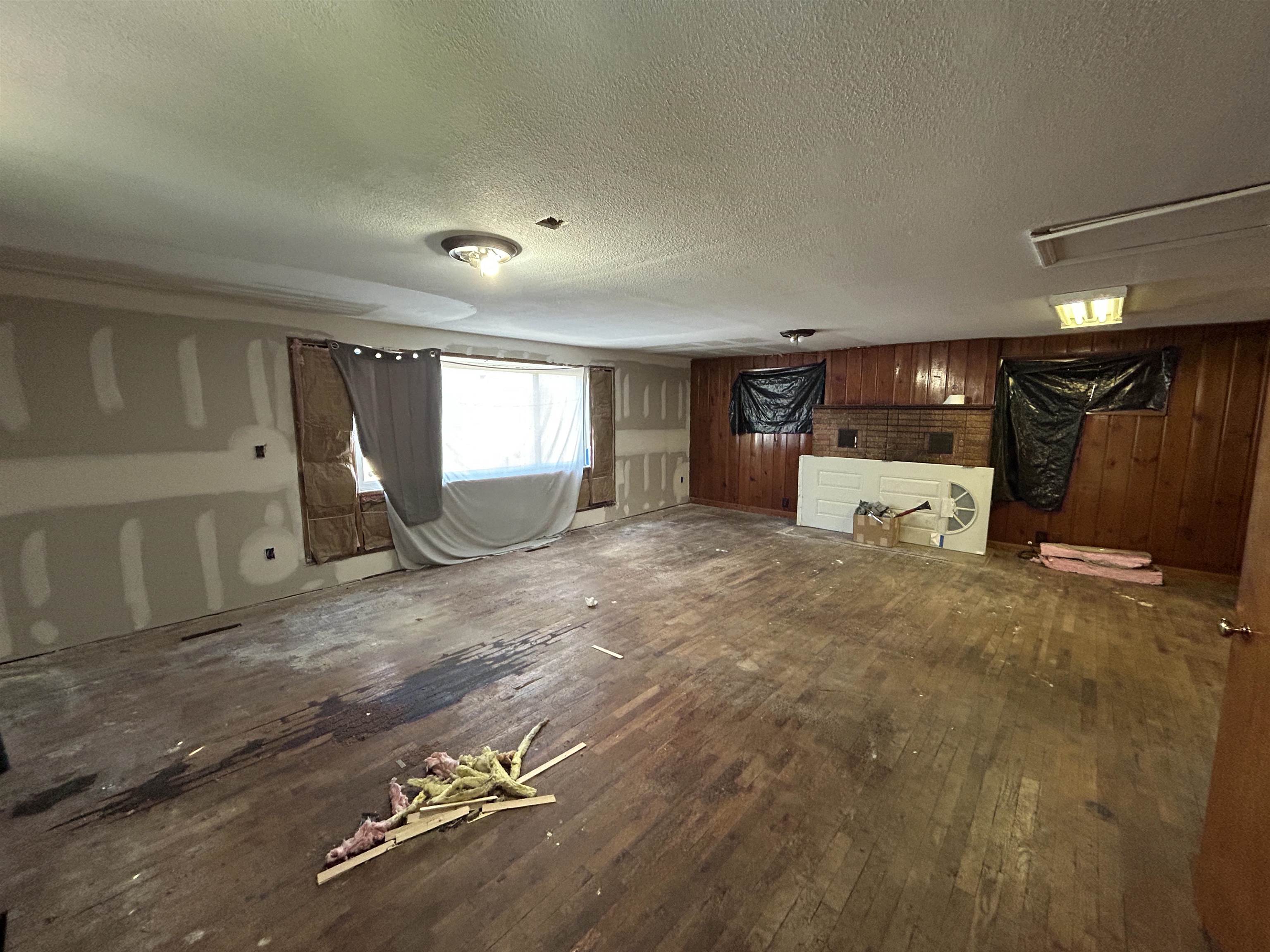 Photo 4 of Single family home for sale at 12514 N Saginaw St, Mount Morris, MI 48458 | MLS# 5050223758 | Listing updated on 2026-10-05