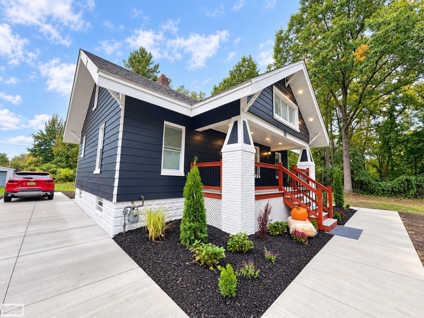 Photo 3 of Single family home for sale at 14632 Oldham St, Taylor, MI 48180 | MLS# 58050223771 | Listing updated on 2026-10-08