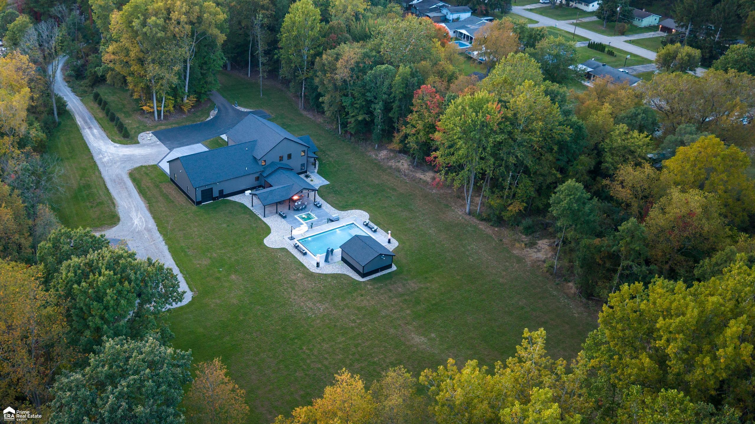 Photo 3 of Single family home for sale at 6454 Genesee Rd, Flint, MI 48506 | MLS# 5050223775 | Listing updated on 2026-10-03
