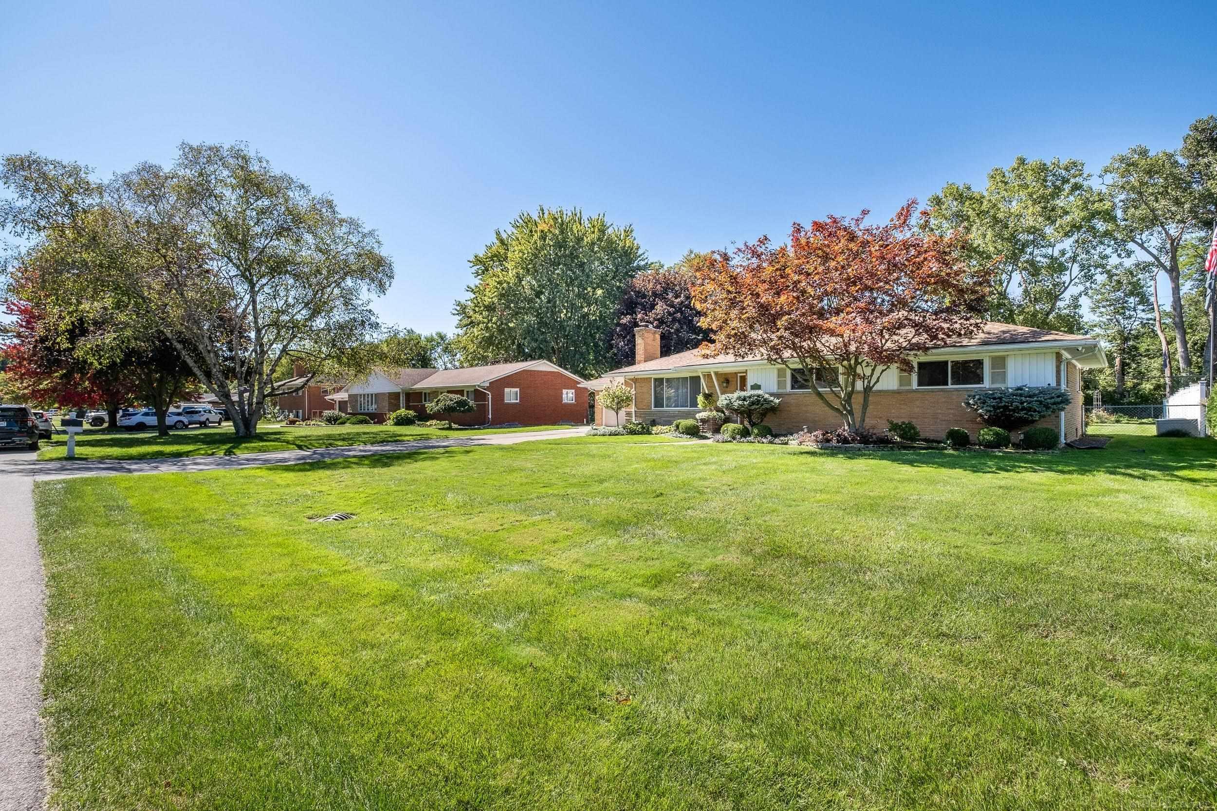 Photo 2 of Single family home for sale at 38165 Circolo St, Harrison Township, MI 48045 | MLS# 58050223782 | Listing updated on 2026-10-05