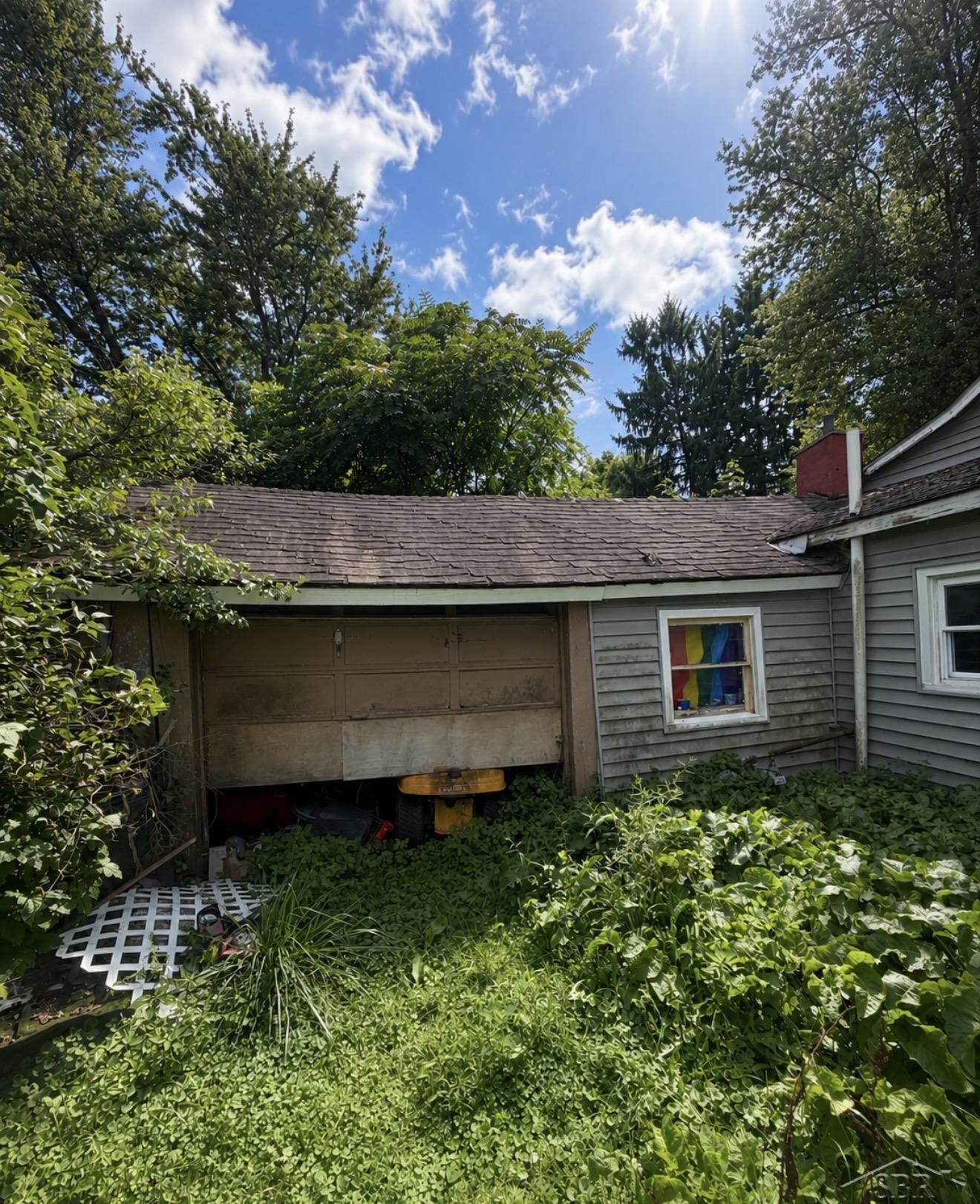 Photo 3 of Single family home for sale at 340 E Center St, Petersburg, MI 49270 | MLS# 61050223796 | Listing updated on 2026-10-05