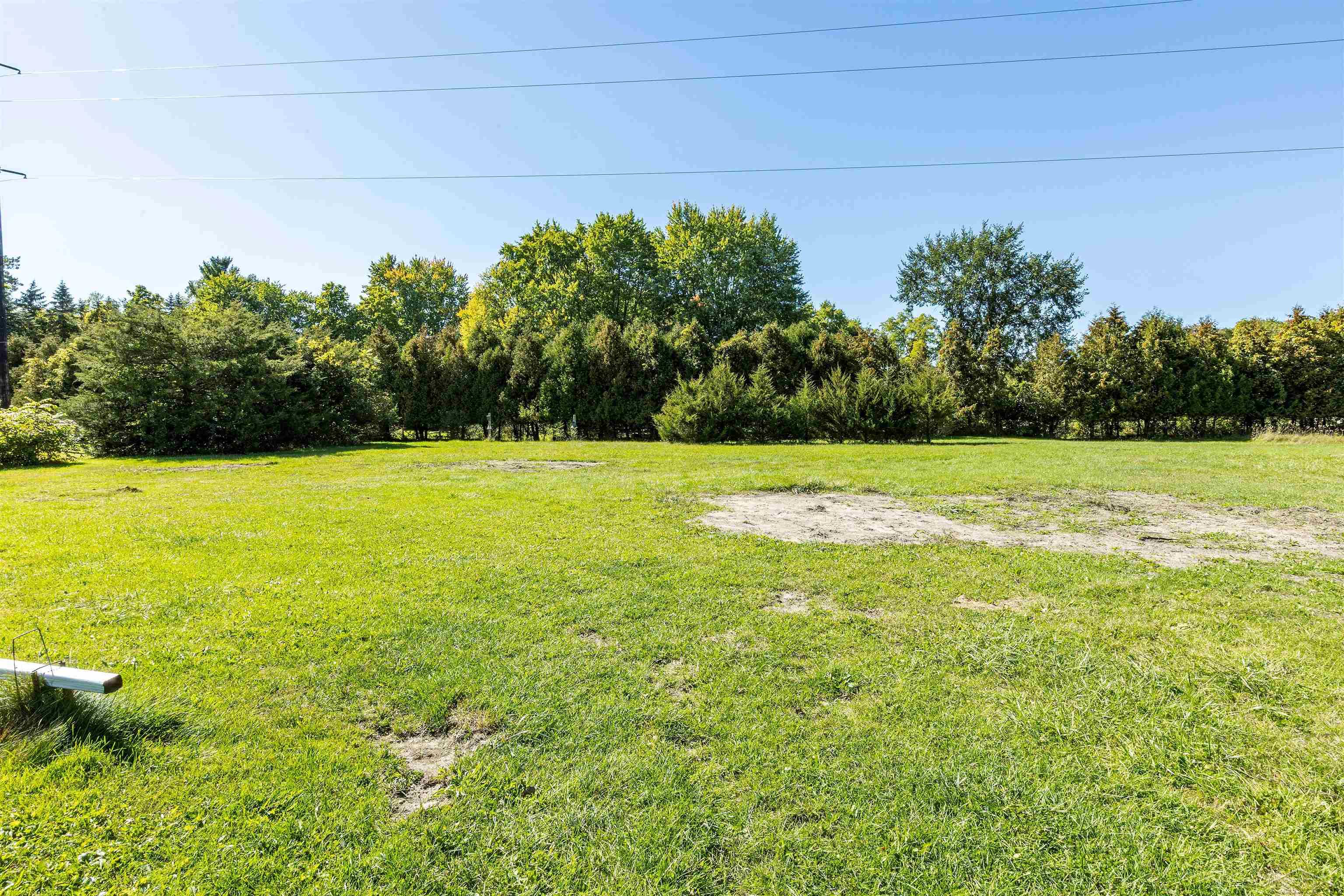 Photo 3 of Single family home for sale at 215 E Saginaw Rd, Sanford, MI 48657 | MLS# 61050223805 | Listing updated on 2026-10-06