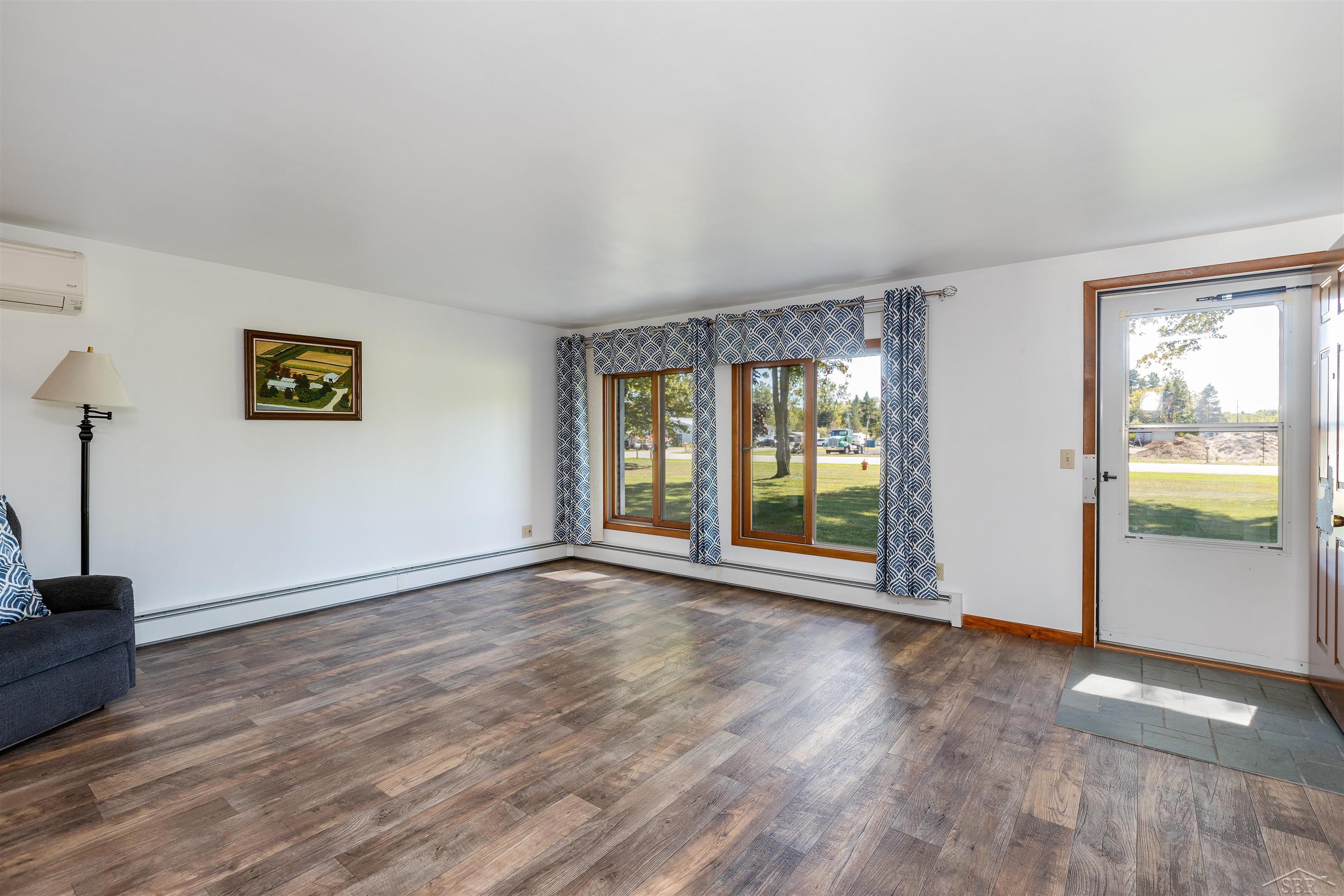 Photo 4 of Single family home for sale at 215 E Saginaw Rd, Sanford, MI 48657 | MLS# 61050223805 | Listing updated on 2026-10-06