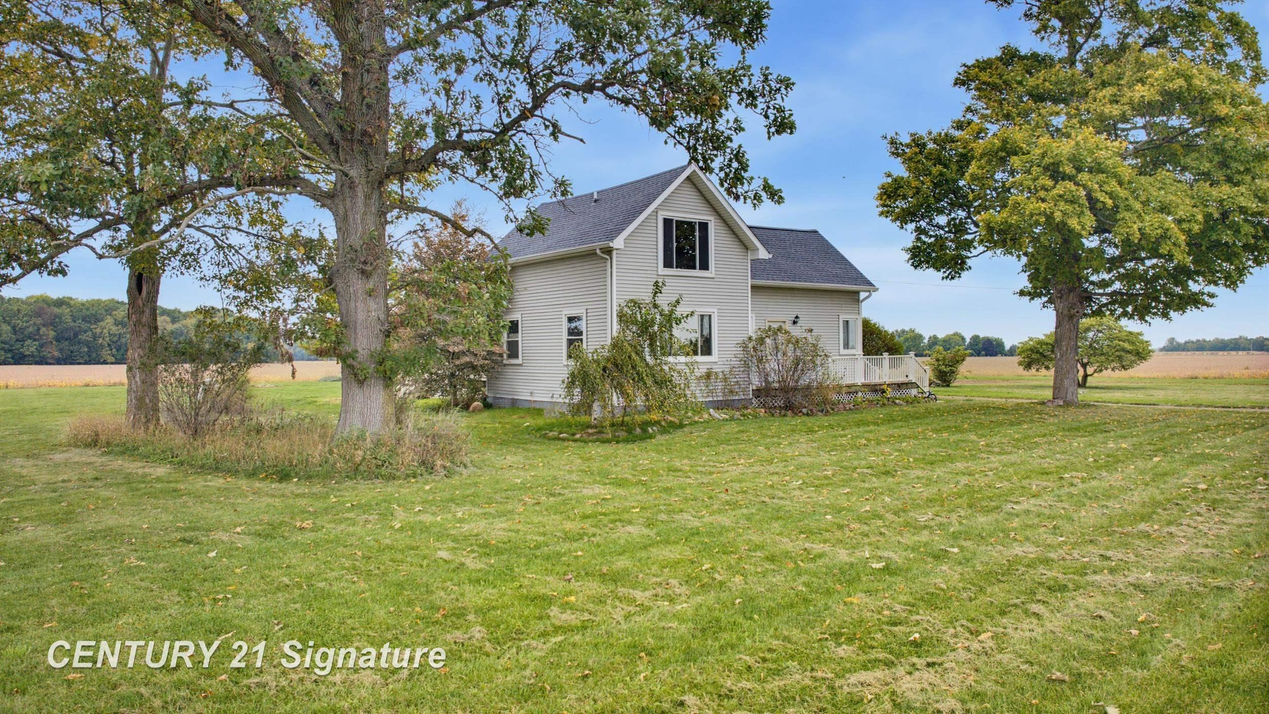 Photo 2 of Single family home for sale at 19422 Stuart Rd, Chesaning, MI 48616 | MLS# 61050223811 | Listing updated on 2026-10-04