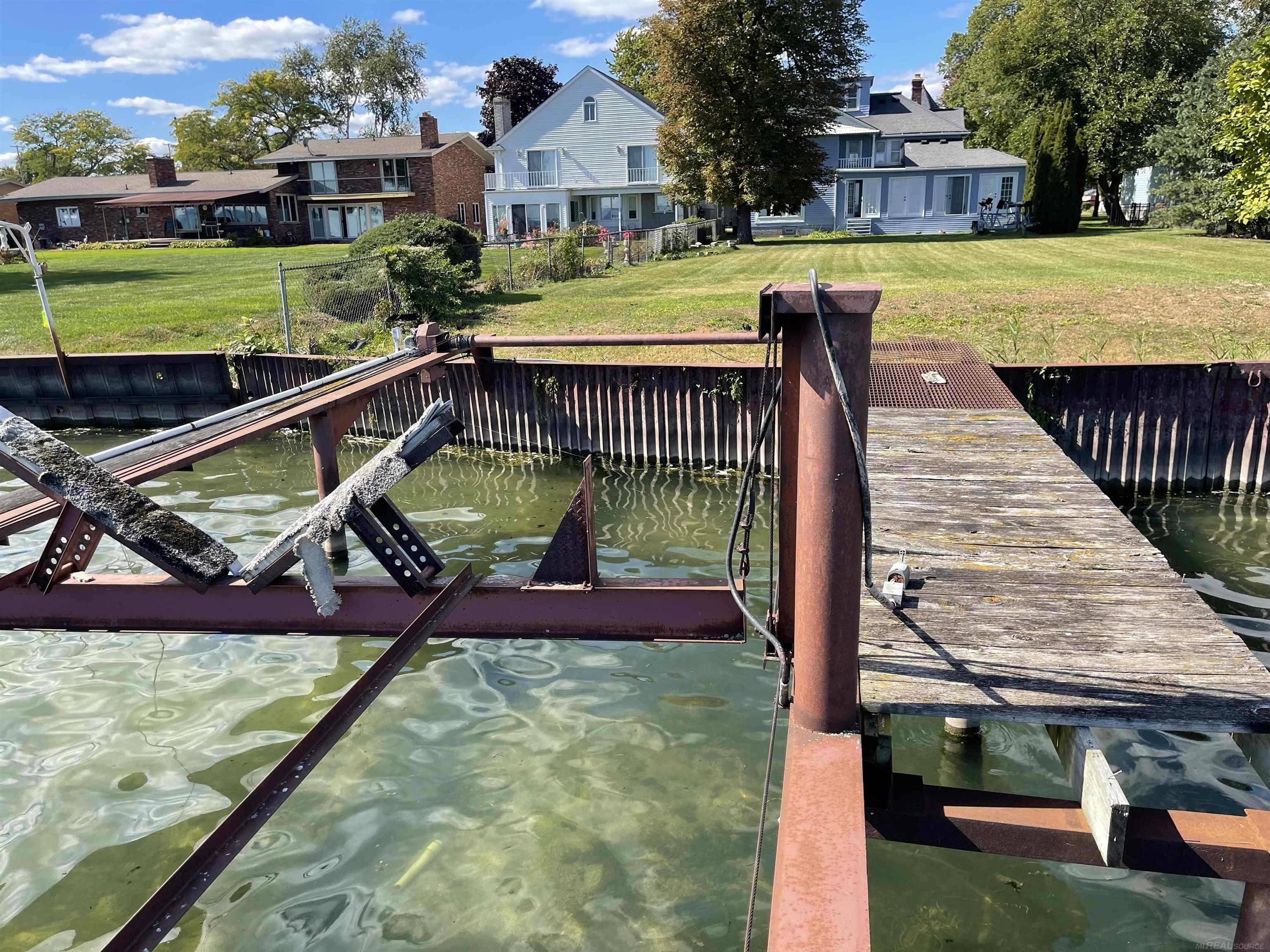 Photo 3 of Single family home for sale at 33518 Jefferson Ave, Saint Clair Shores, MI 48082 | MLS# 58050223816 | Listing updated on 2026-10-05