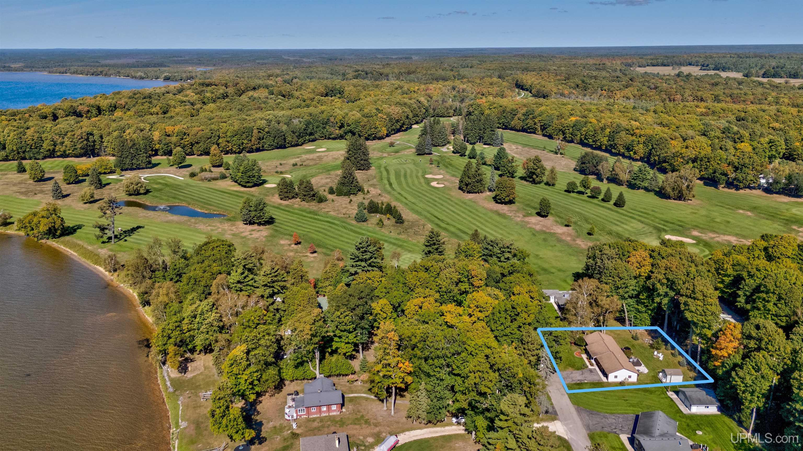 Photo 4 of Single family home for sale at 1280 N Mary St, Manistique, MI 49854 | MLS# 50223821 | Listing updated on 2026-10-07