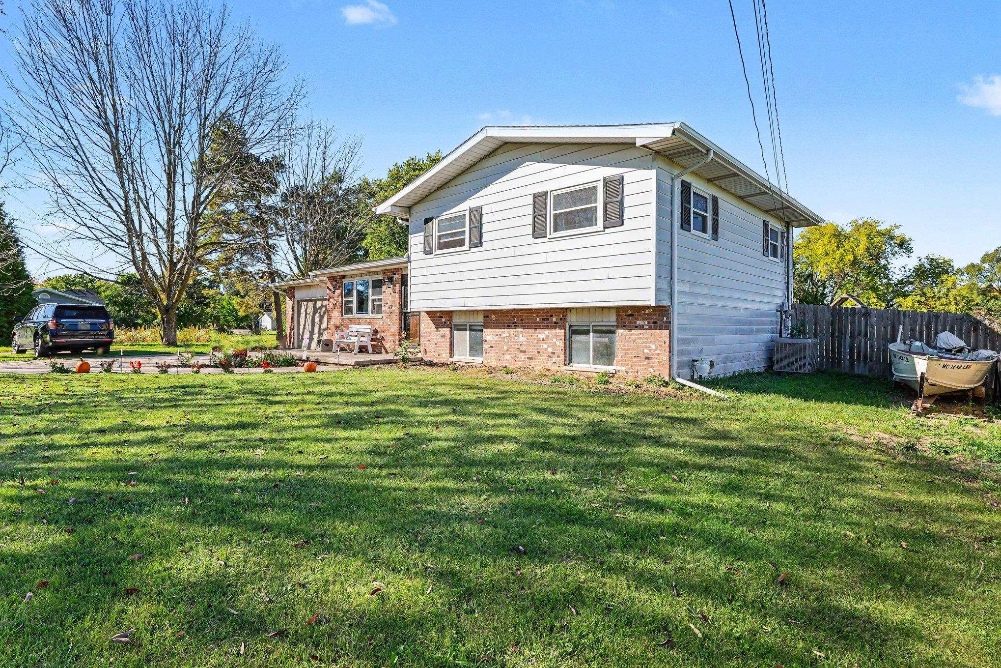 Photo 1 of Single family home for sale at 2145 Cass Ave Rd, Bay City, MI 48708 | MLS# 50223826 | Listing updated on 2026-10-06