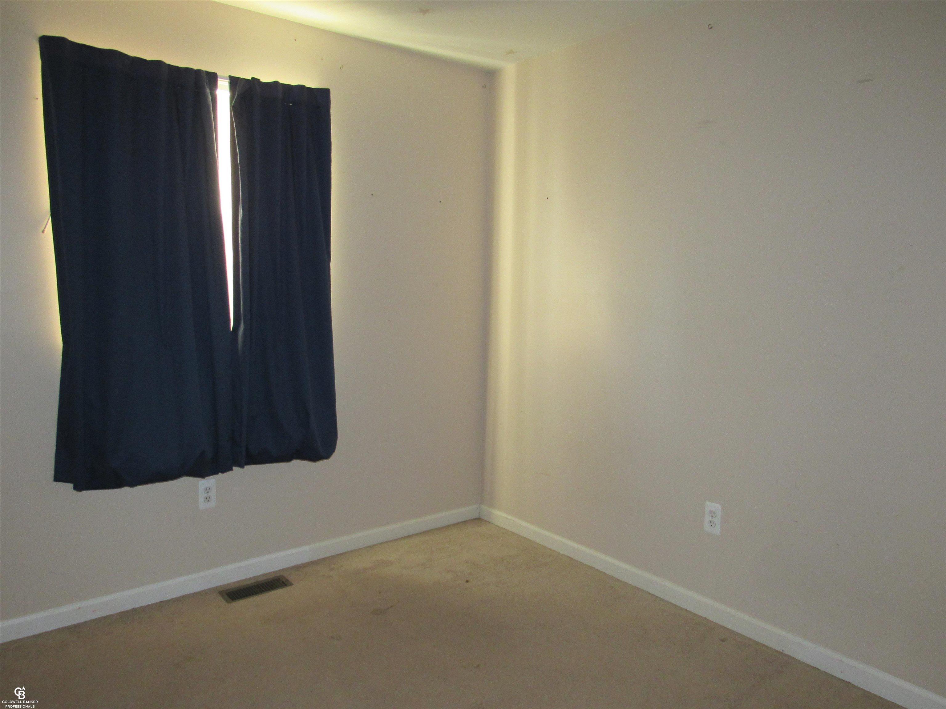 Photo 2 of Single family home for sale at 1246 Quain Ln, Port Huron, MI 48060 | MLS# 58050223834 | Listing updated on 2026-10-05