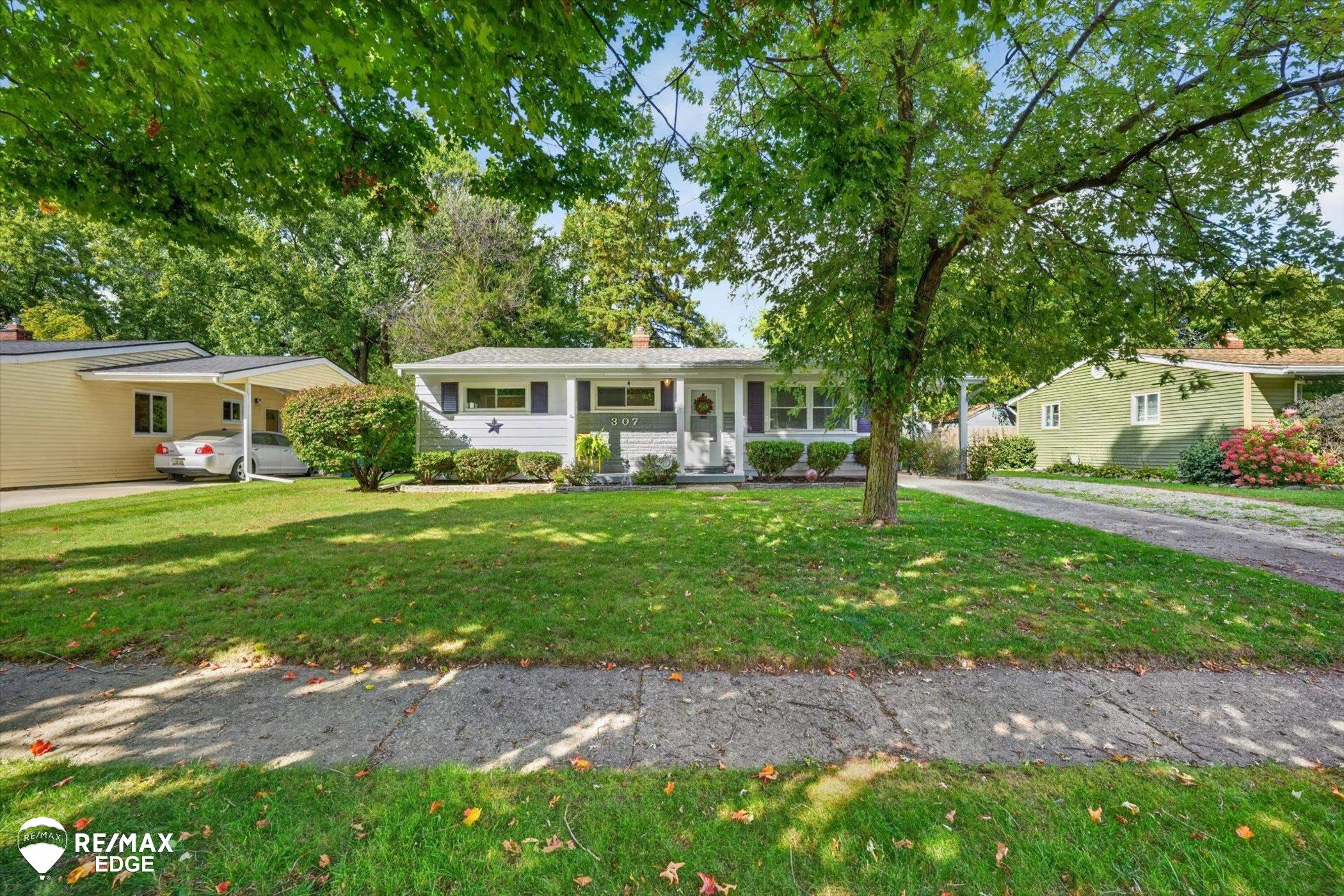 Photo 3 of Single family home for sale at 307 Sequoia Dr, Davison, MI 48423 | MLS# 5050223866 | Listing updated on 2026-10-05