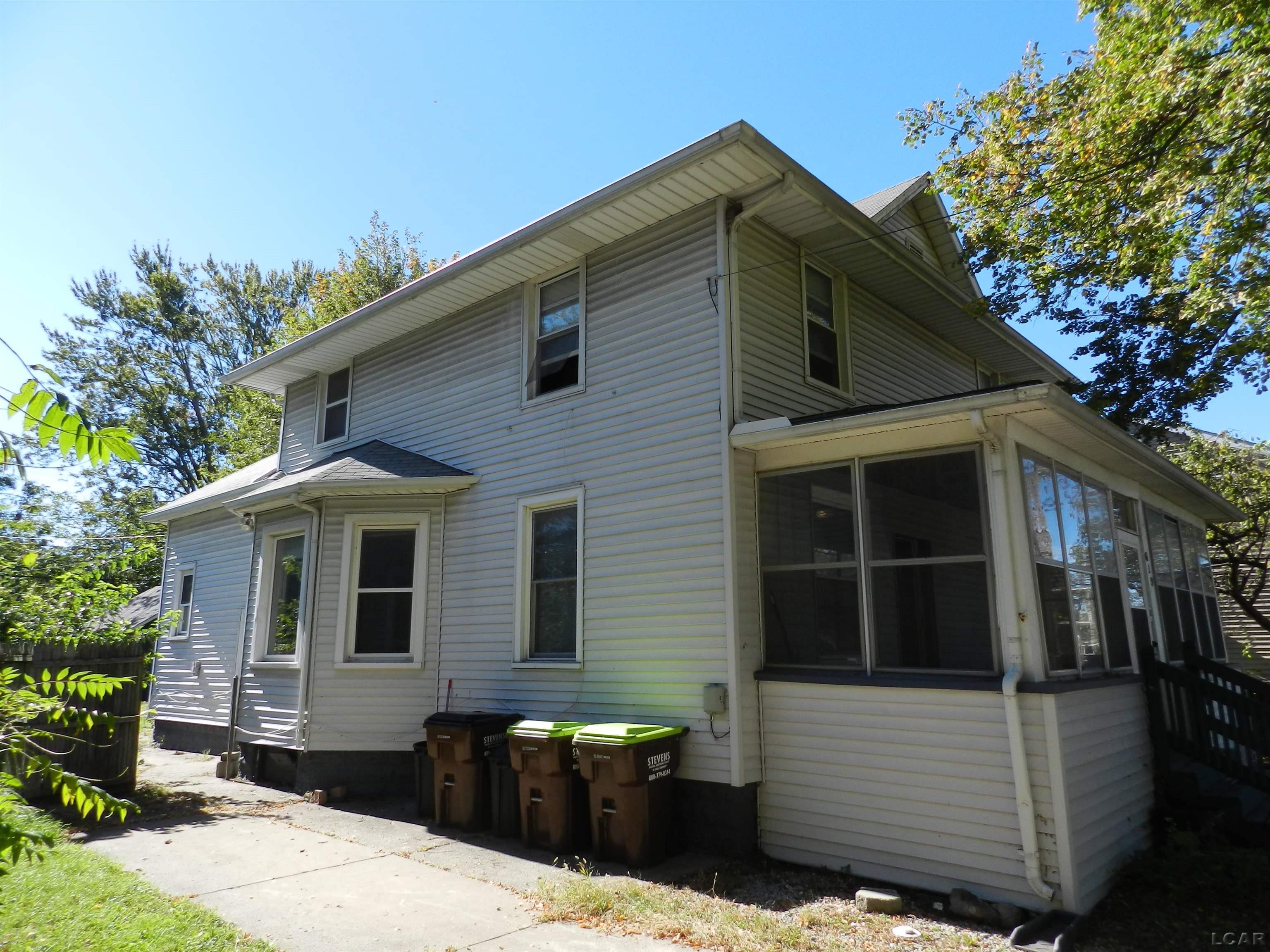 Photo 1 of Single family home for sale at 619 W 5th Street, Monroe, MI 48161 | MLS# 56050223892 | Listing updated on 2026-10-06