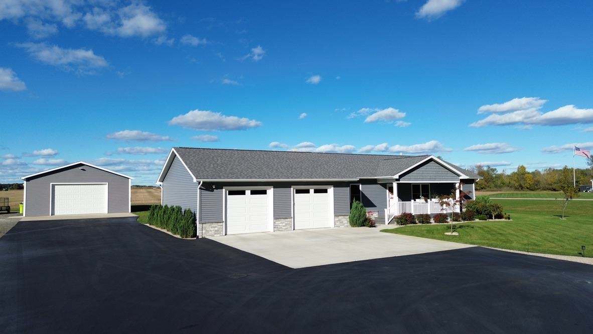Single family home for sale at 233 Red Oak Dr, Beaverton, MI 48612 | MLS# 50223905