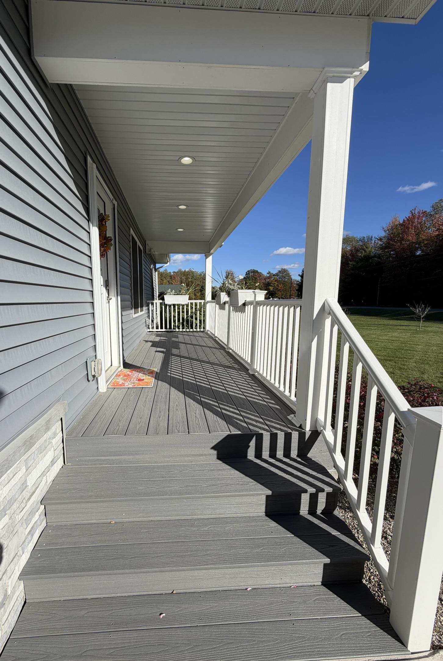 Photo 3 of Single family home for sale at 233 Red Oak Dr, Beaverton, MI 48612 | MLS# 50223905 | Listing updated on 2026-10-05