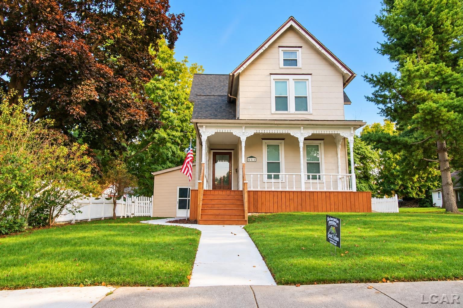 Photo 1 of Single family home for sale at 611 State St, Adrian, MI 49221 | MLS# 56050223914 | Listing updated on 2026-10-06