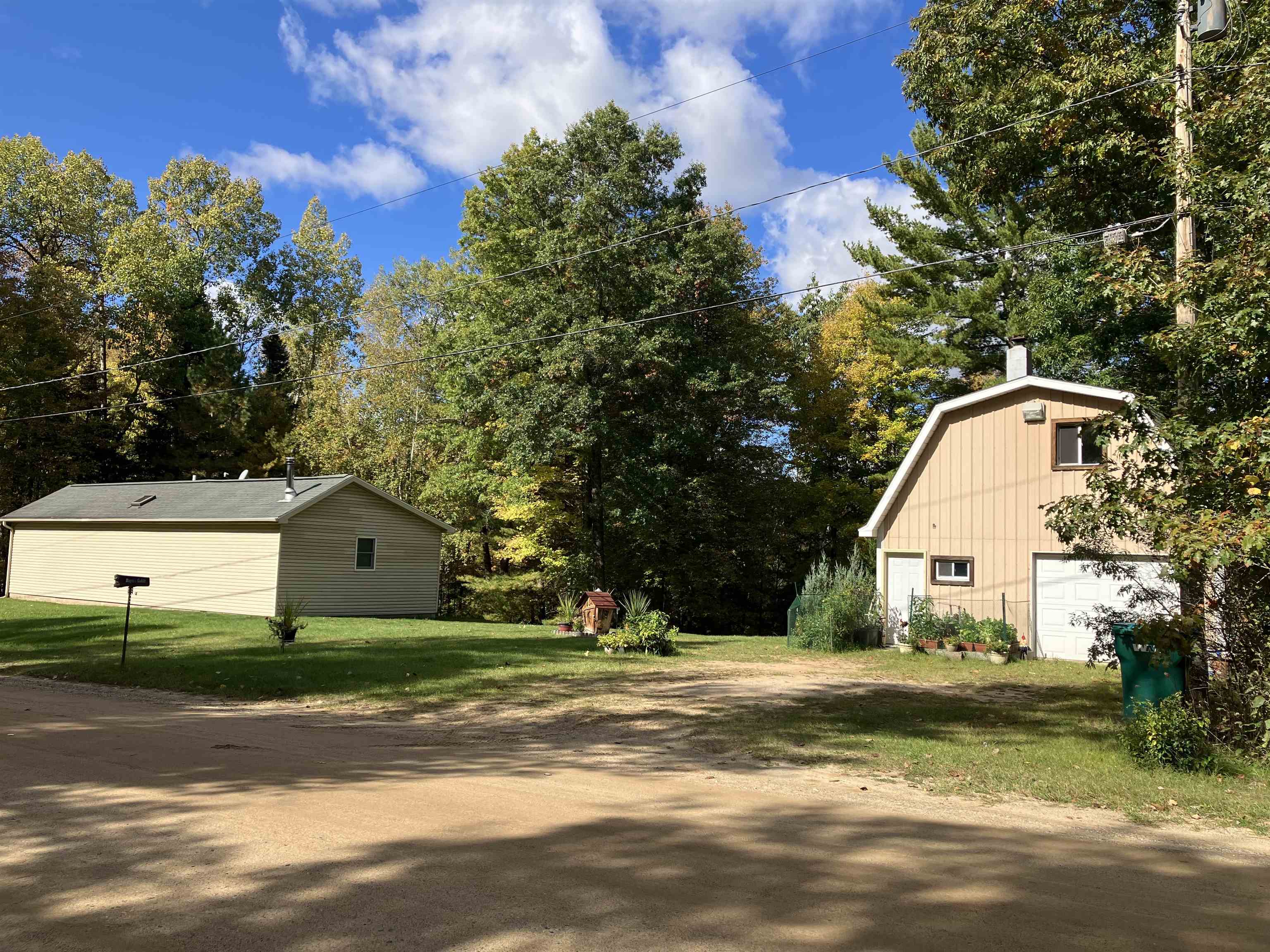 Photo 1 of Single family home for sale at 1755 E River Dr, Beaverton, MI 48612 | MLS# 50223941 | Listing updated on 2026-10-07