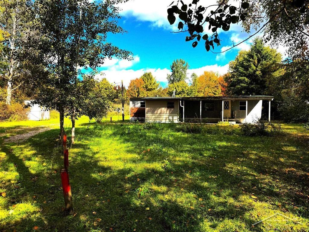 Photo 1 of Single family home for sale at 1456 W Wackerly Rd, Sanford, MI 48657 | MLS# 61050223947 | Listing updated on 2026-10-06