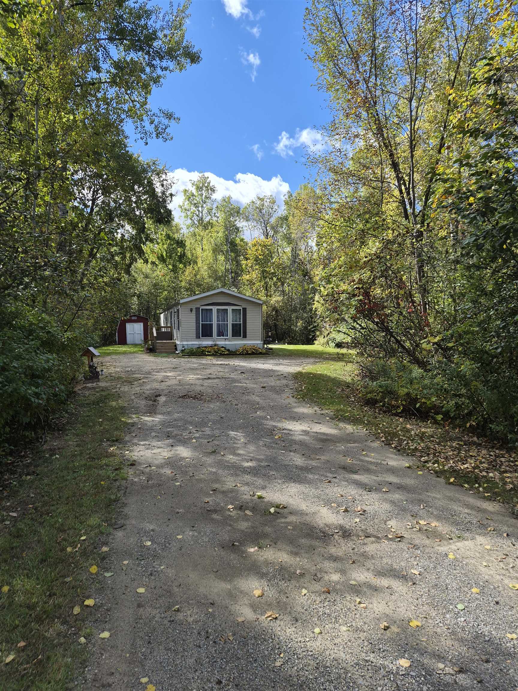 Photo 1 of Single family home for sale at 1225 W M61 Hwy, Gladwin, MI 48624 | MLS# 50223959 | Listing updated on 2026-10-07